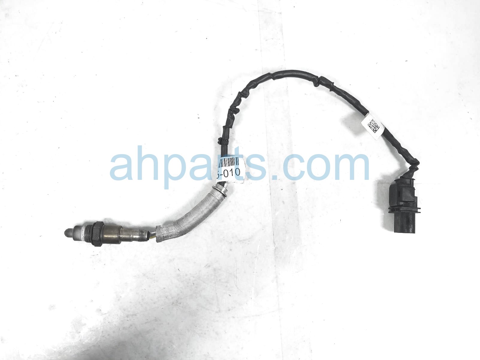 $75 BMW FRONT UPPER EXHAUST OXYGEN SENSOR $75 BMW FRONT UPPER EXHAUST OXYGEN SENSOR
