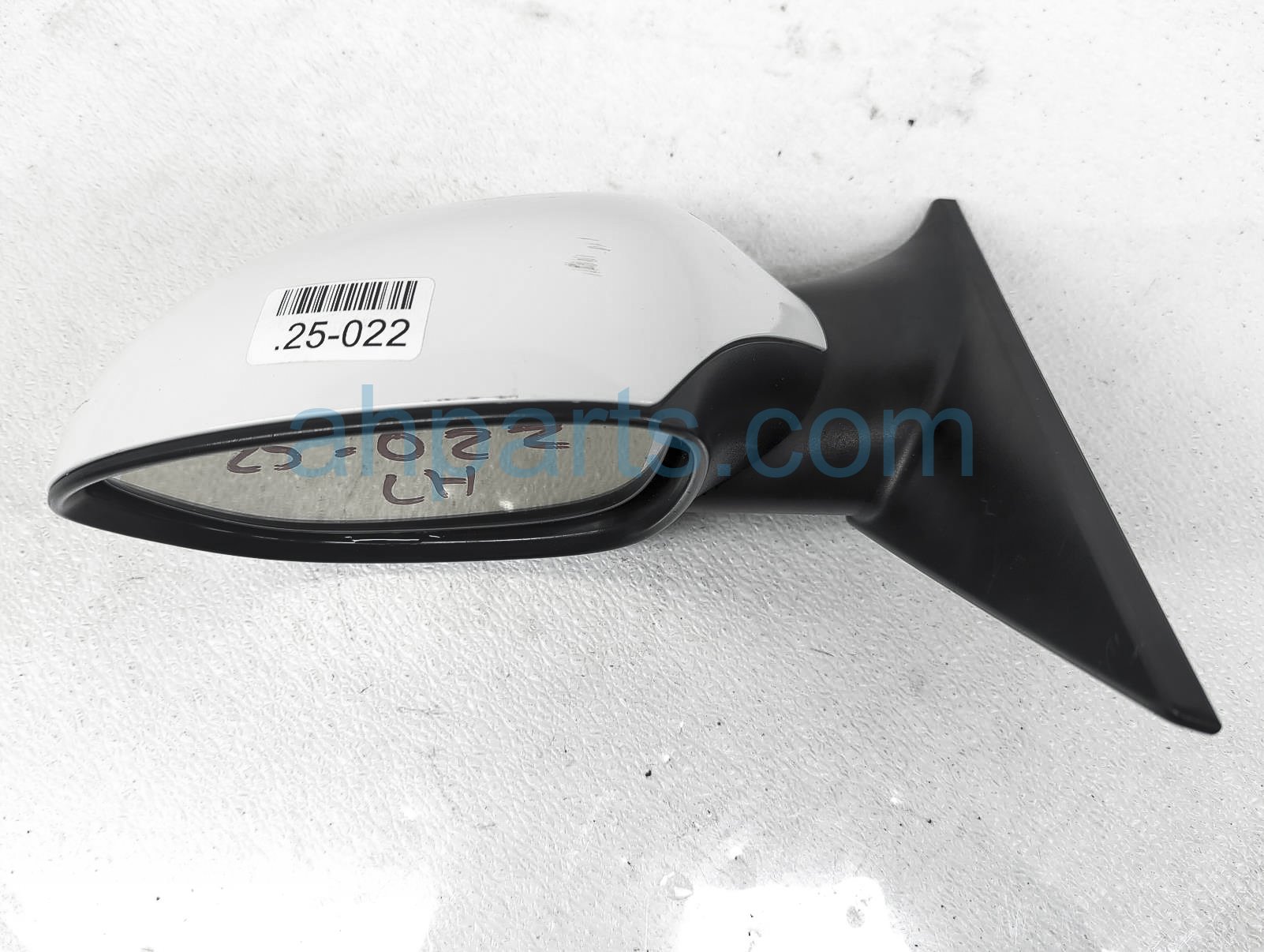 $199 BMW LH SIDE VIEW MIRROR - WHITE * $199 BMW LH SIDE VIEW MIRROR - WHITE *