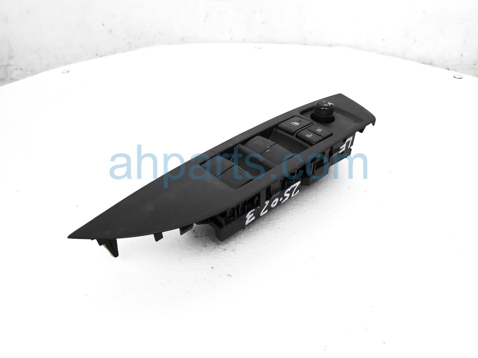 $149 Toyota MASTER WINDOW CONTROL SWITCH $149 Toyota MASTER WINDOW CONTROL SWITCH