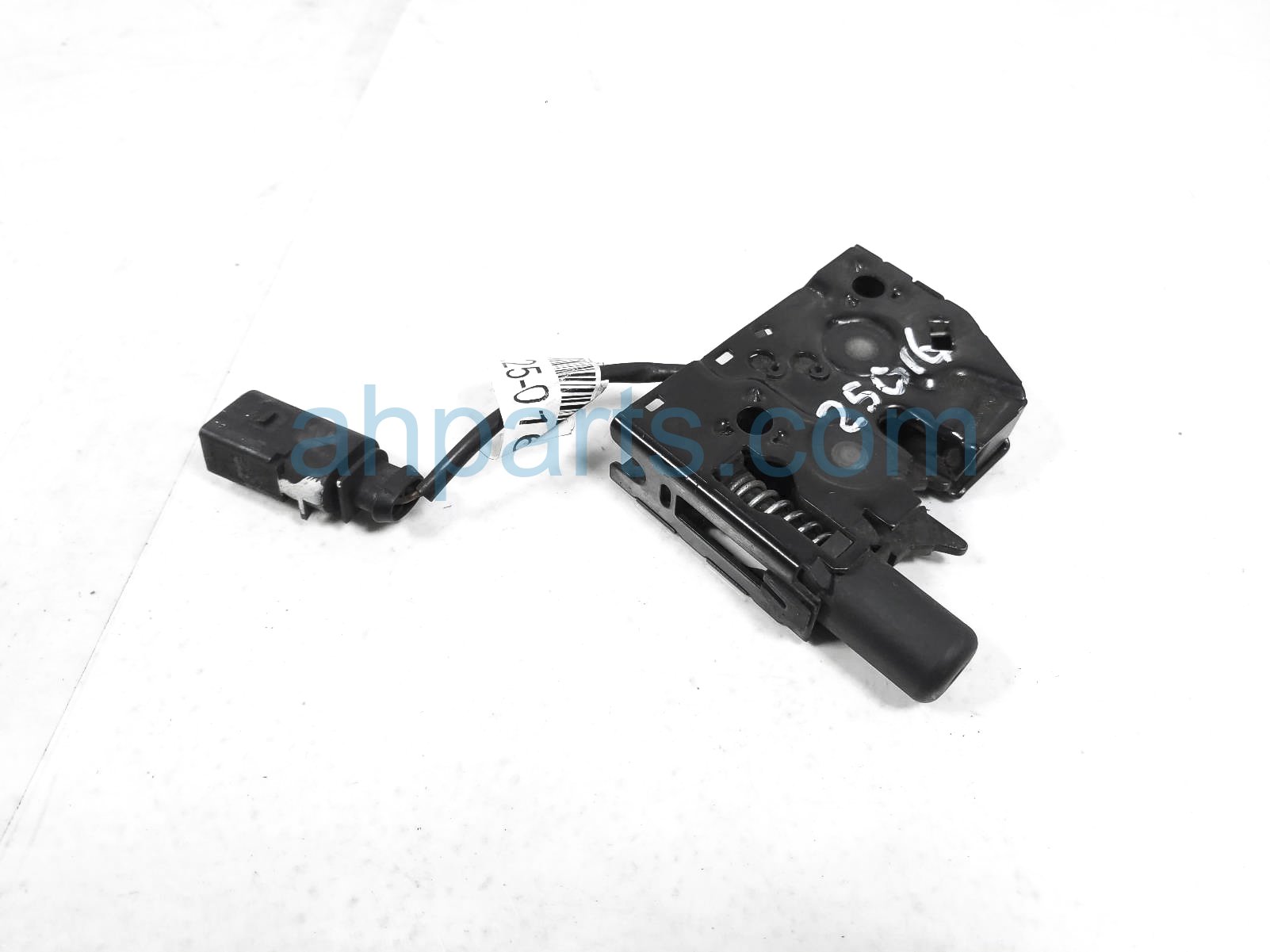 $49 Audi RH SIDE HOOD LOCK $49 Audi RH SIDE HOOD LOCK