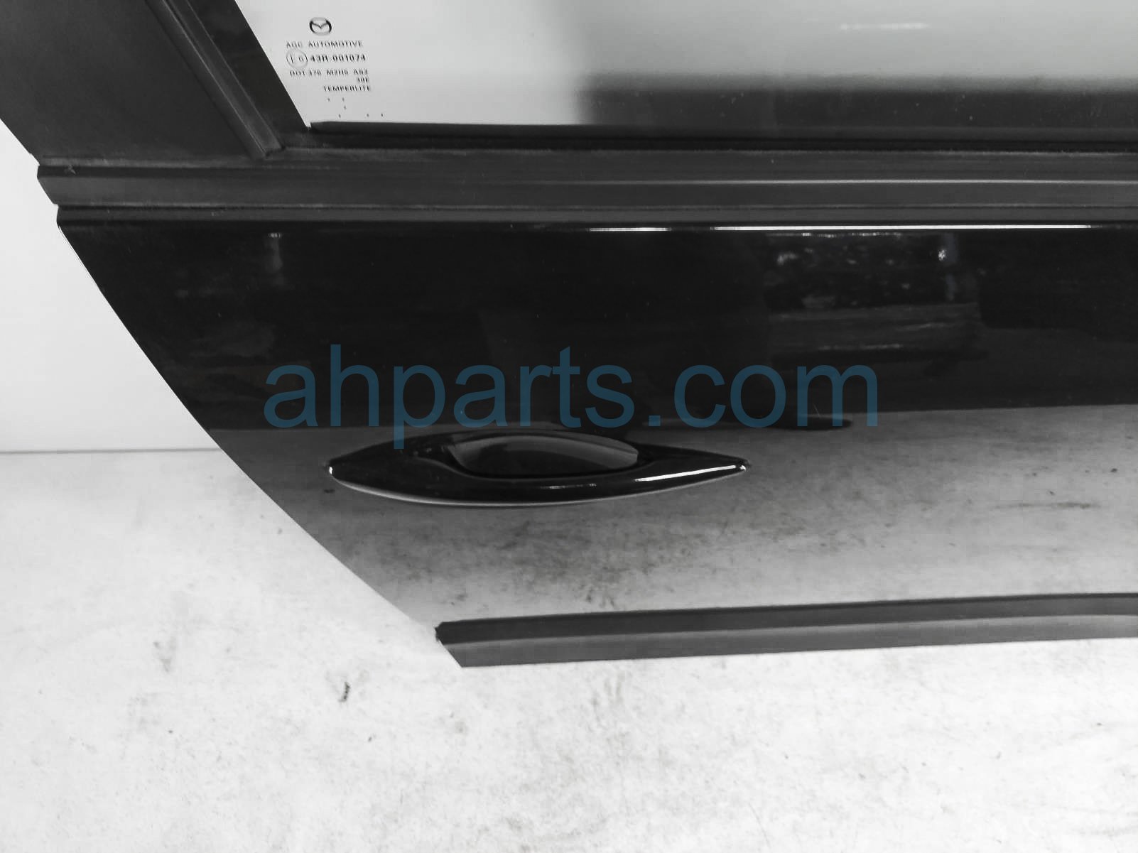 Sold 2023 Mazda Cx-50 Front Passenger Door - Black - No Mirror