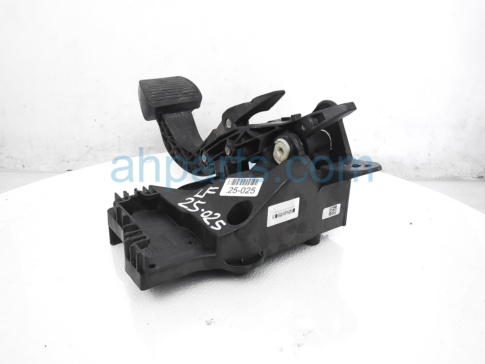 $99 Dodge BRAKE PEDAL ASSY - 2.4L FWD A/T