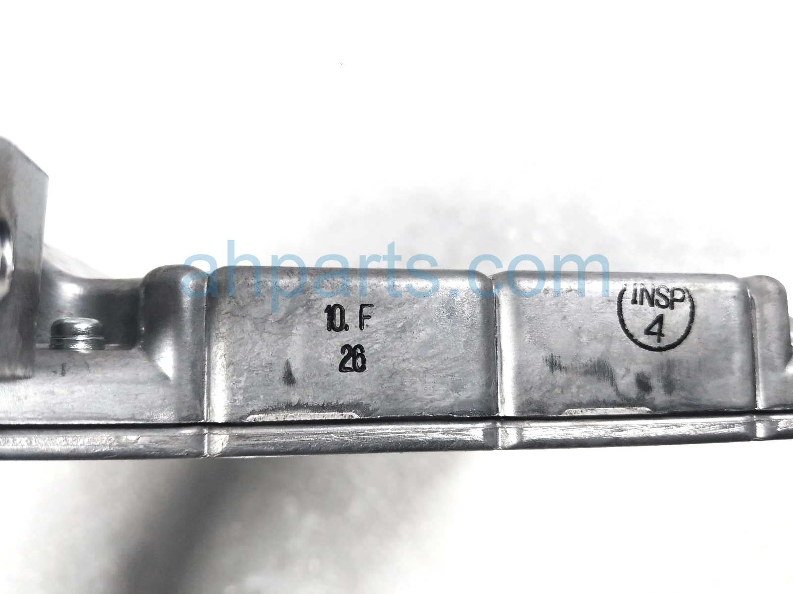 ここ ページ 03 04 Toyota Corolla 89666-02331 Computer Engine Control ECU