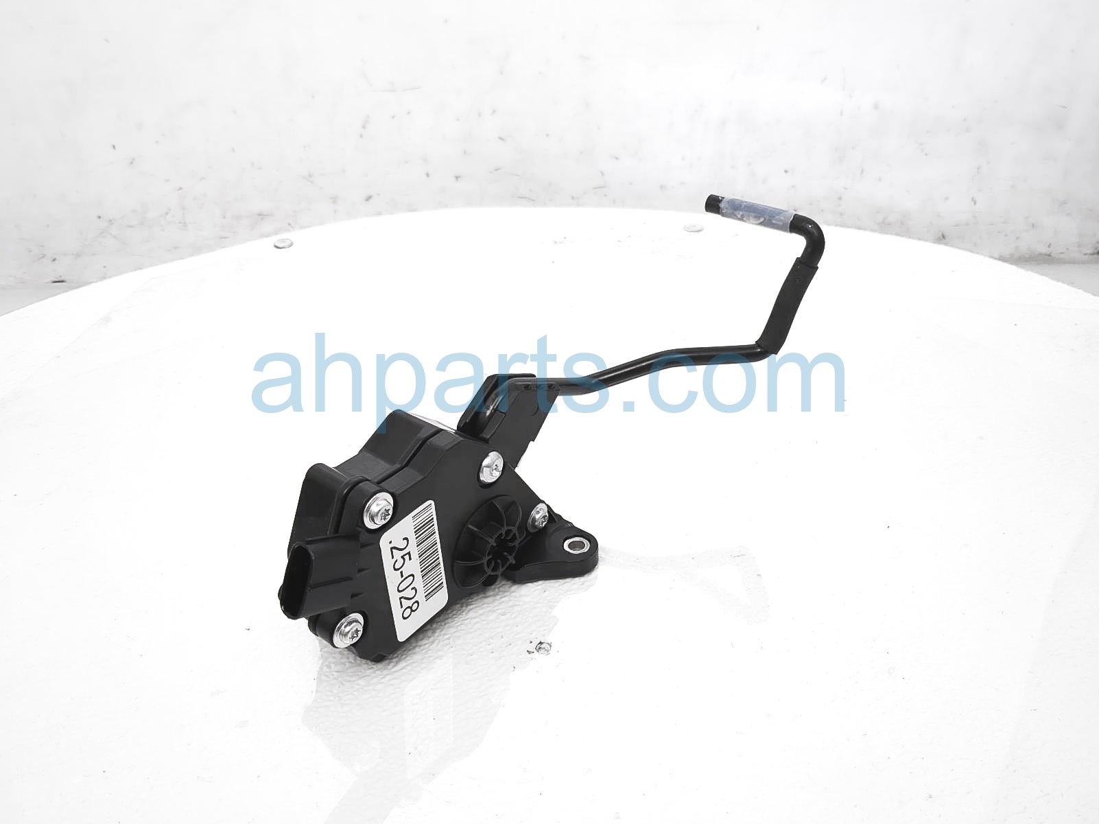 $50 Lexus GAS / ACCELERATOR TRAVEL SENSOR $50 Lexus GAS / ACCELERATOR TRAVEL SENSOR