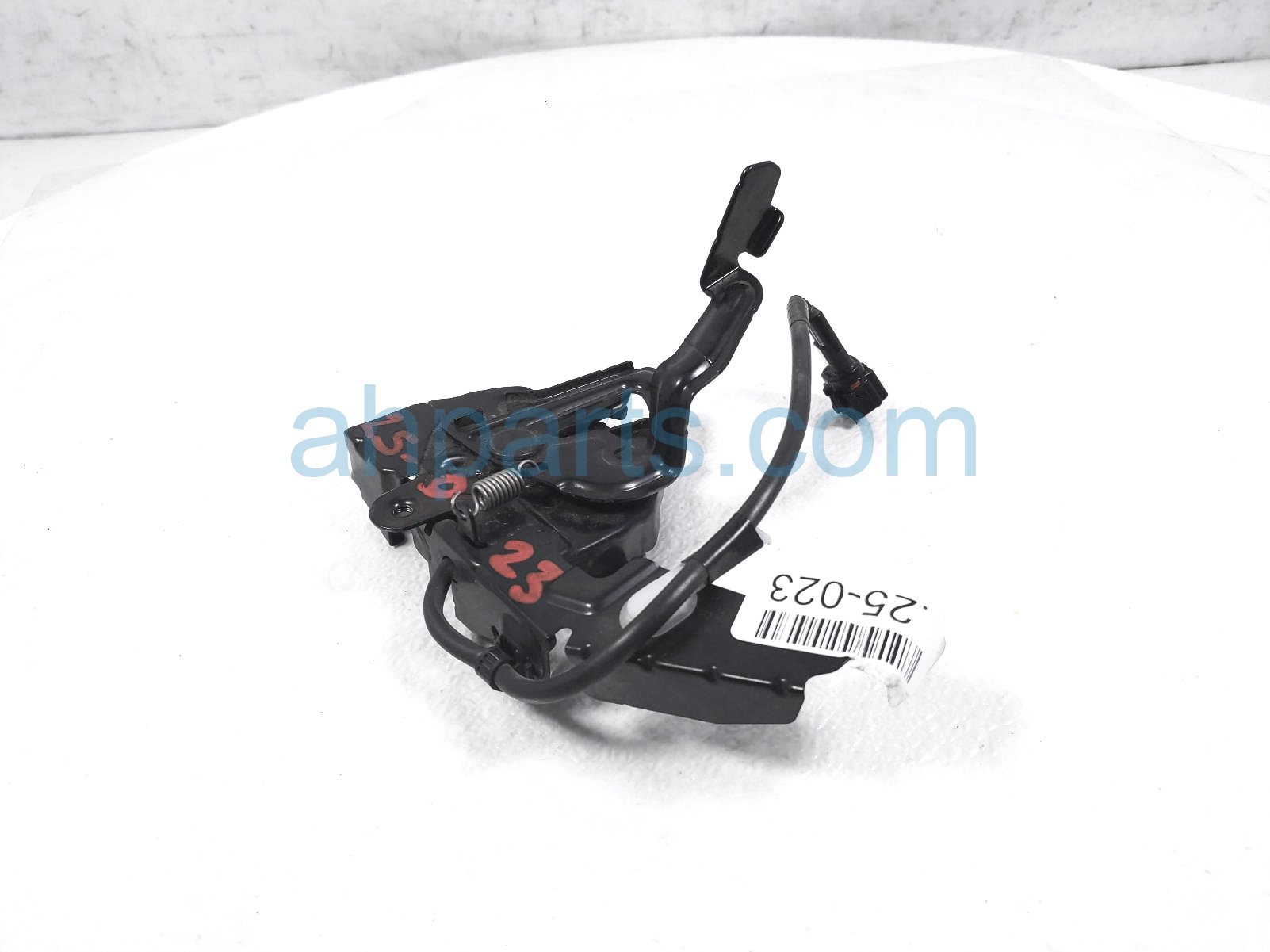 $49 Toyota HOOD LOCK / LATCH ASSY $49 Toyota HOOD LOCK / LATCH ASSY