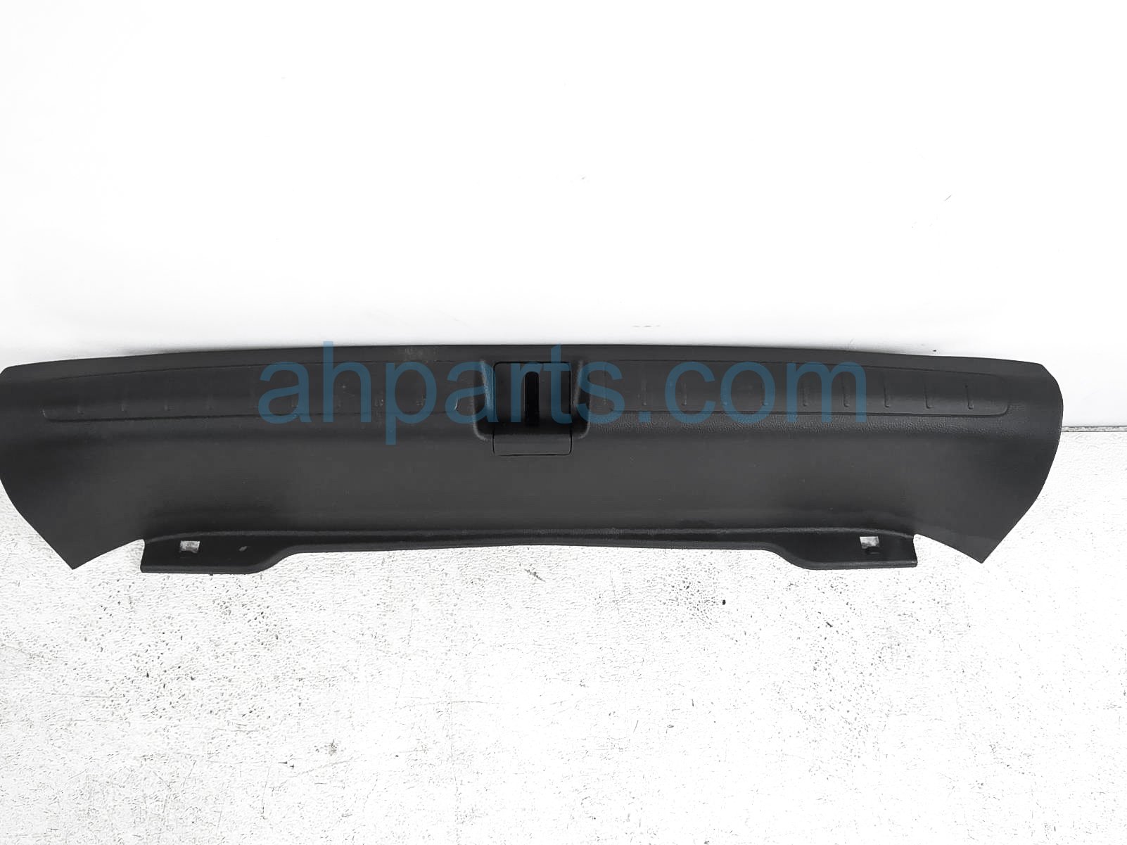 $20 Honda CARGO TRUNK SCUFF SILL TRIM - BLK $20 Honda CARGO TRUNK SCUFF SILL TRIM - BLK
