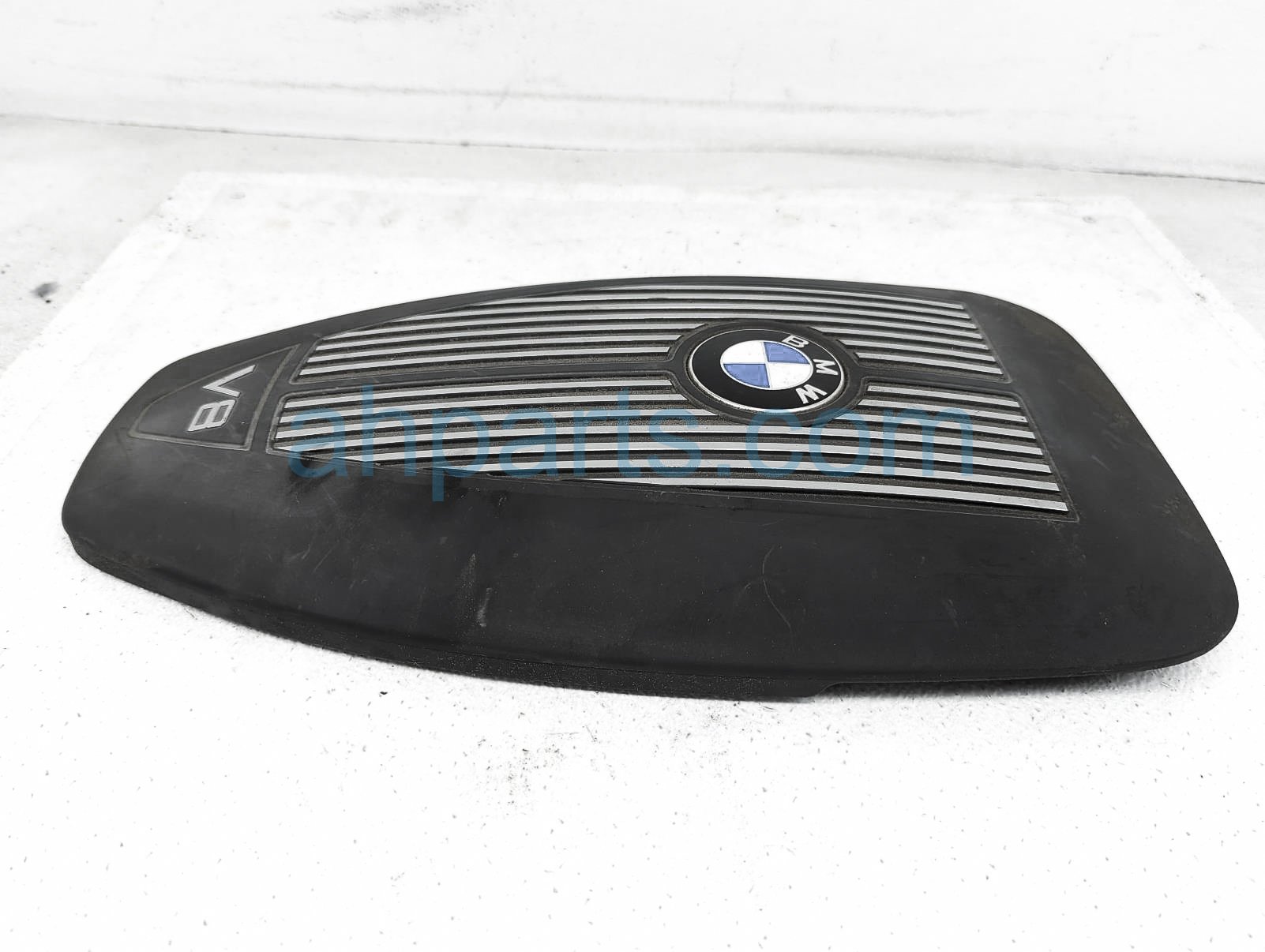 $75 BMW ENGINE APPEARANCE COVER - V8 $75 BMW ENGINE APPEARANCE COVER - V8