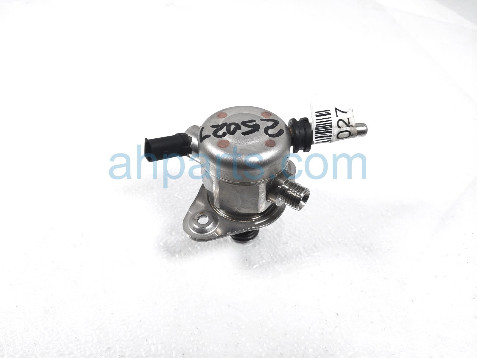 $225 Hyundai GAS / FUEL PUMP - ENGINE MTD $225 Hyundai GAS / FUEL PUMP - ENGINE MTD