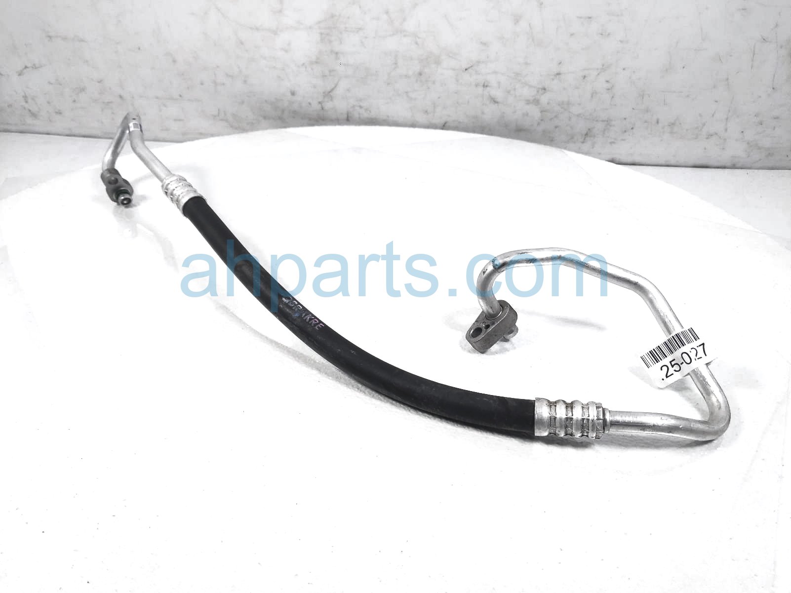 $75 Hyundai A/C DISCHARGE HOSE $75 Hyundai A/C DISCHARGE HOSE