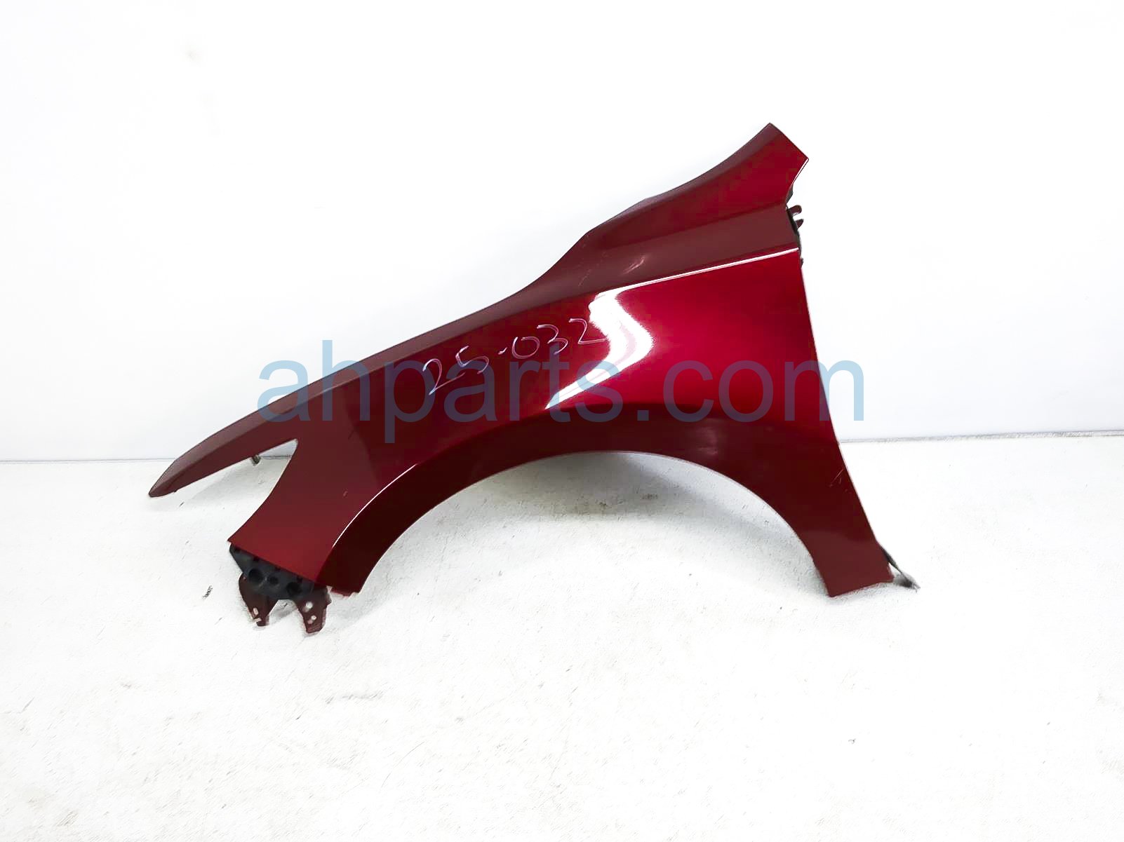 $249 Nissan LH FENDER - RED * $249 Nissan LH FENDER - RED *