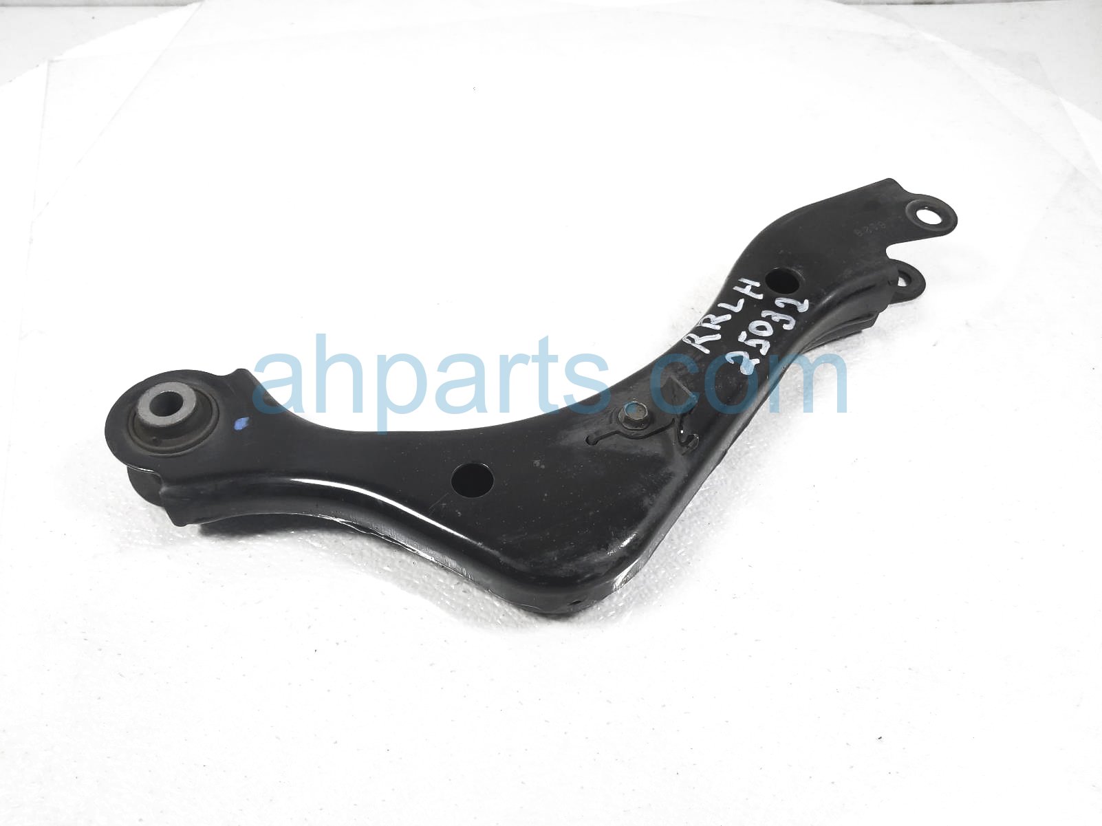 $25 Nissan RR/LH UPPER CONTROL ARM $25 Nissan RR/LH UPPER CONTROL ARM