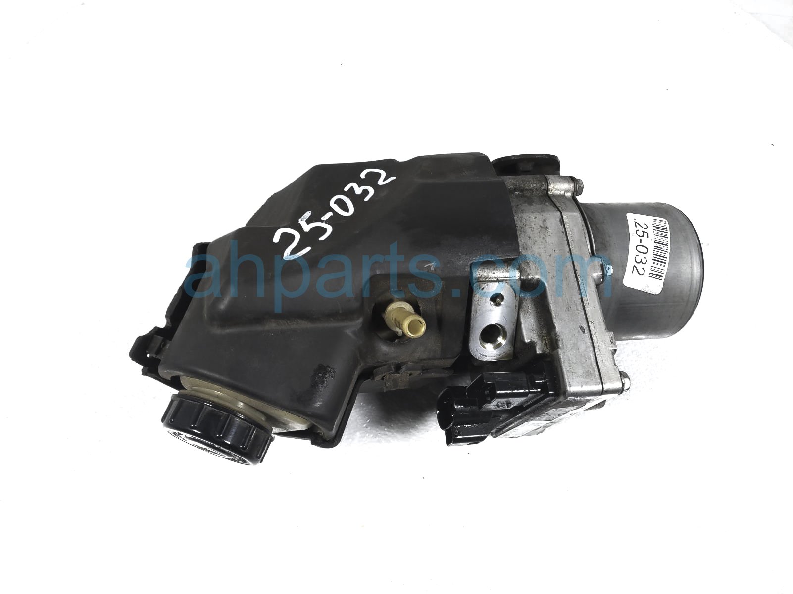 Used OEM Power Steering Pump – Fits 2013 Nissan Altima Sedan 2.5L – Direct Replacement