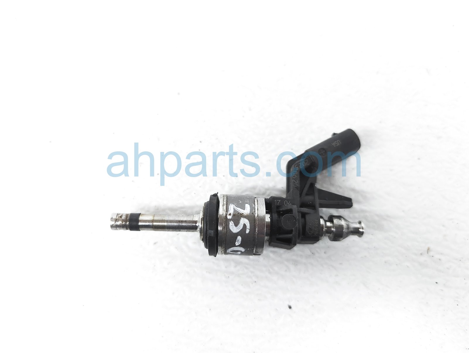 $50 Ford SINGLE FUEL INJECTOR - 2.3L ECOBOOST $50 Ford SINGLE FUEL INJECTOR - 2.3L ECOBOOST
