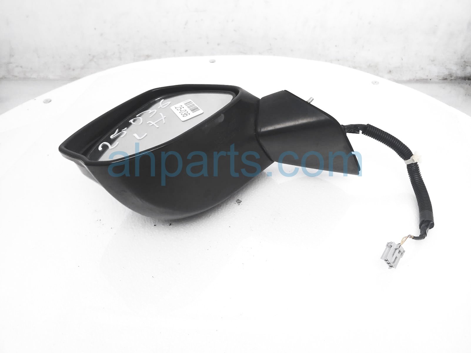 $60 Honda LH SIDE VIEW MIRROR - GREY* $60 Honda LH SIDE VIEW MIRROR - GREY*