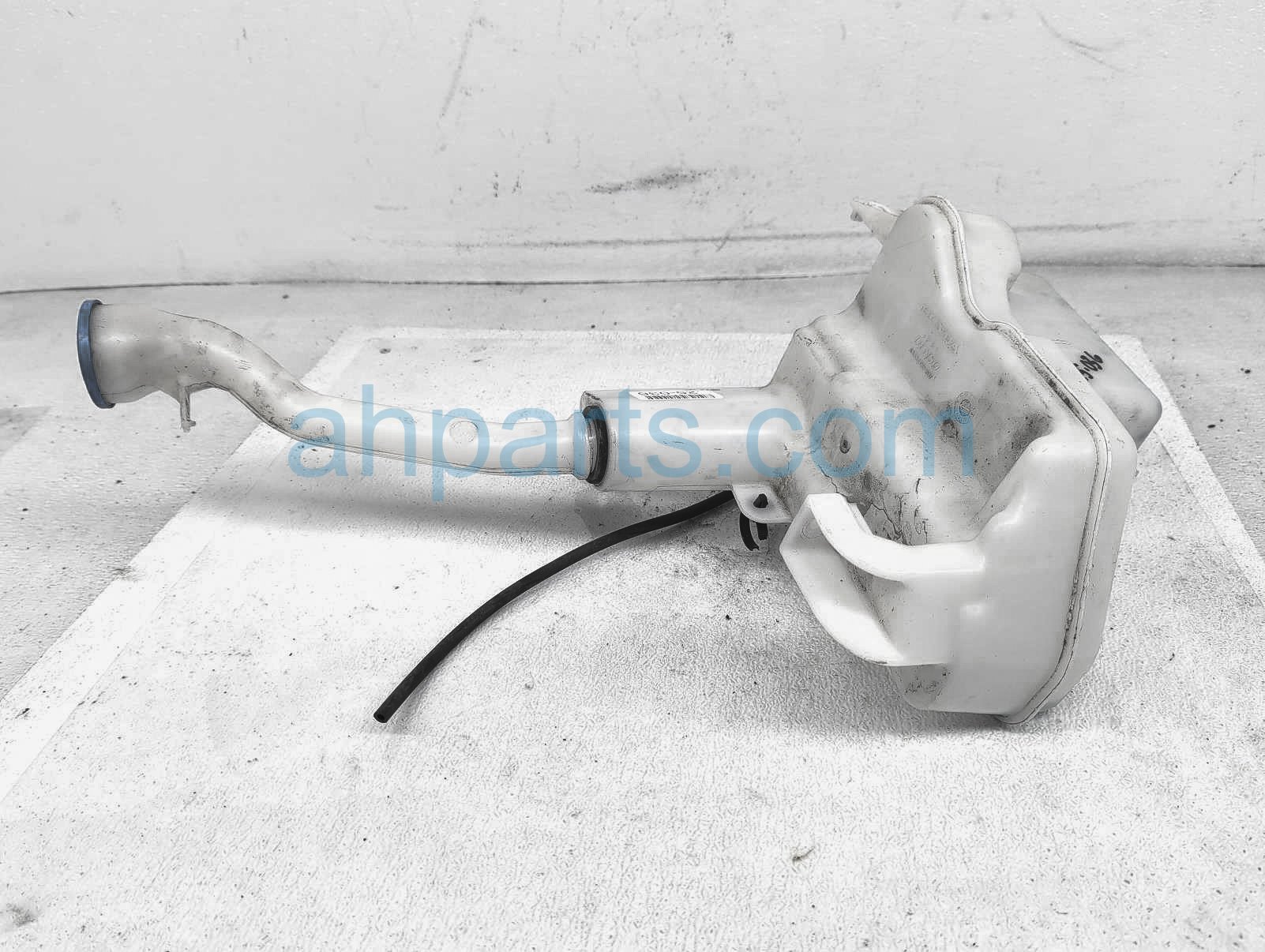 $35 Honda WINDSHIELD WASHER RESERVOIR TANK $35 Honda WINDSHIELD WASHER RESERVOIR TANK