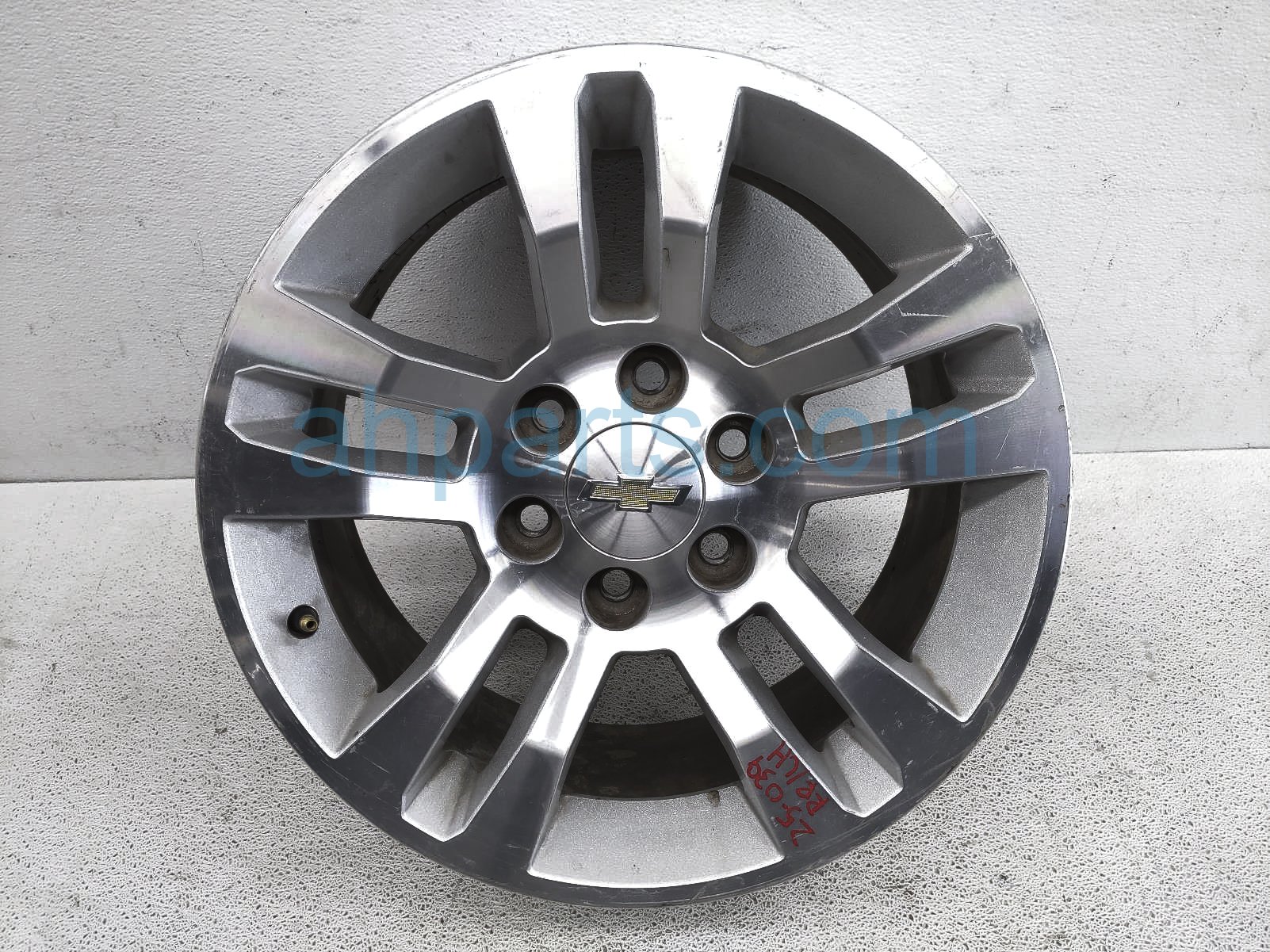 $299 Chevy RR/LH WHEEL / RIM * $299 Chevy RR/LH WHEEL / RIM *