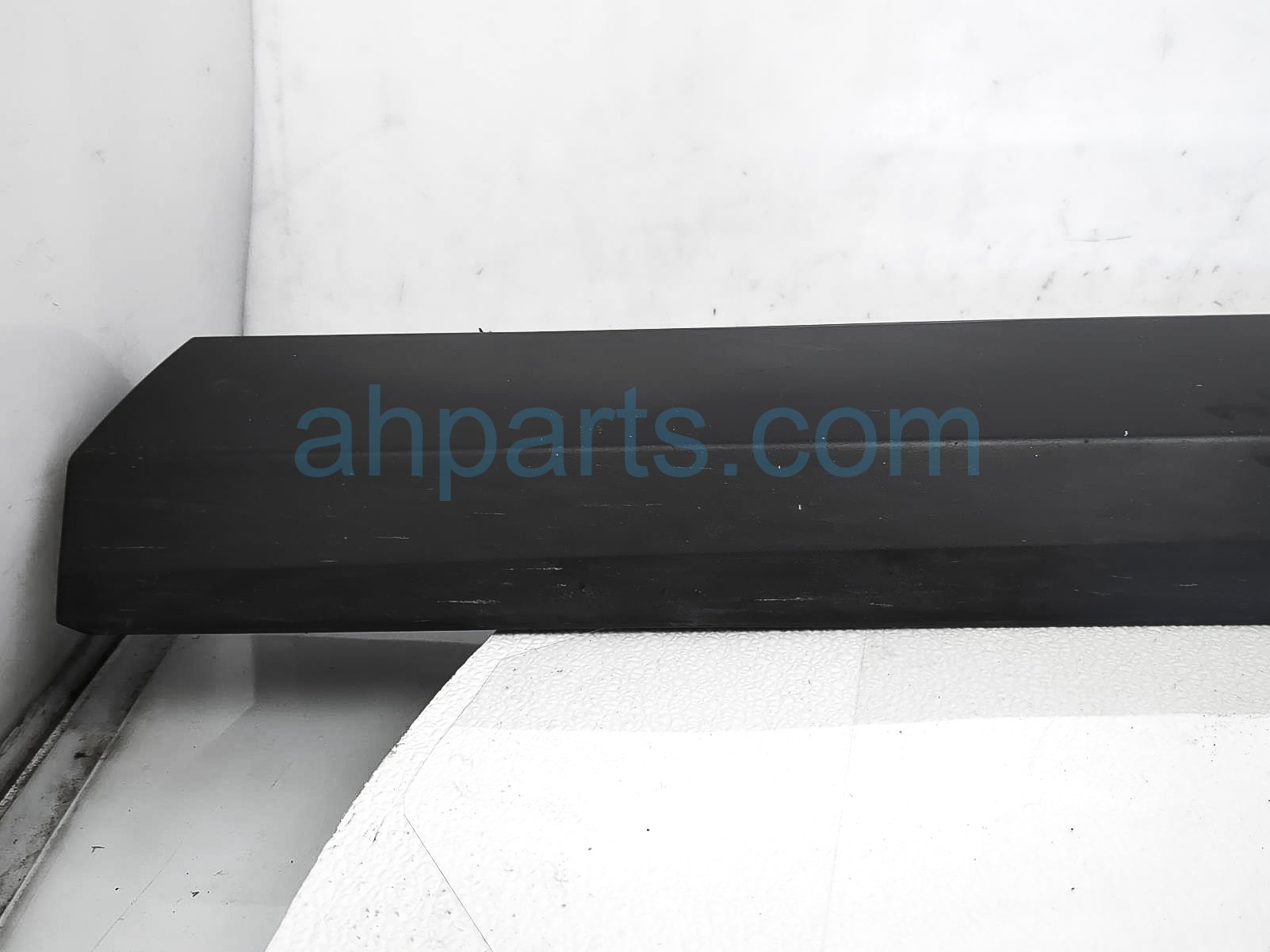 Sold 2021 Nissan Rogue Front Passenger Outer Door Lower Molding