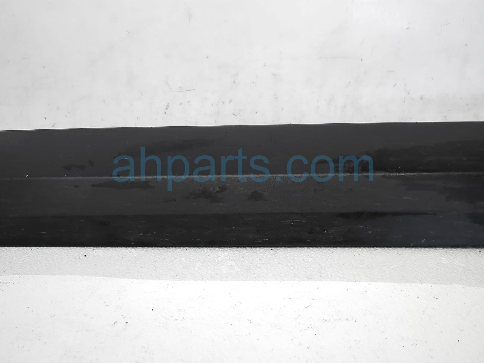 Nissan RR PANEL-LWR 79120-R3000 黒 155640_172_1.jpg