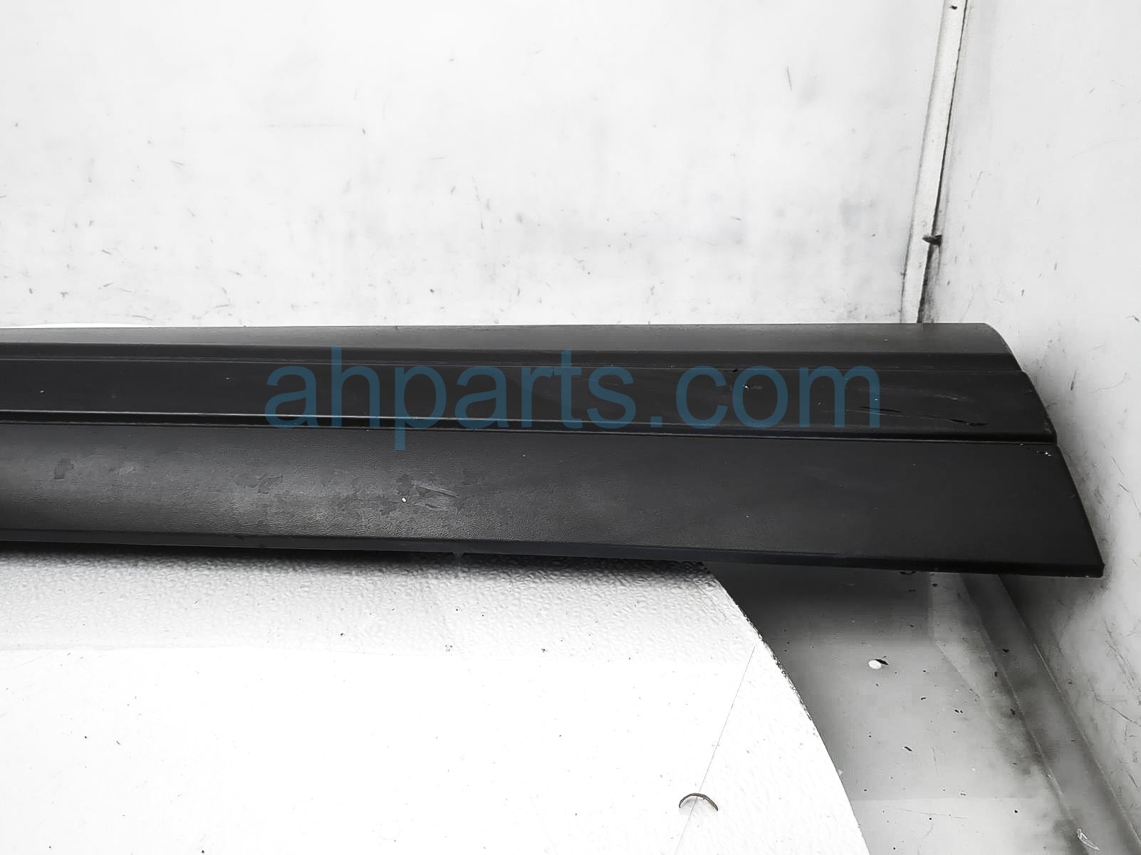 Sold 2021 Nissan Rogue Front Passenger Outer Door Lower Molding 