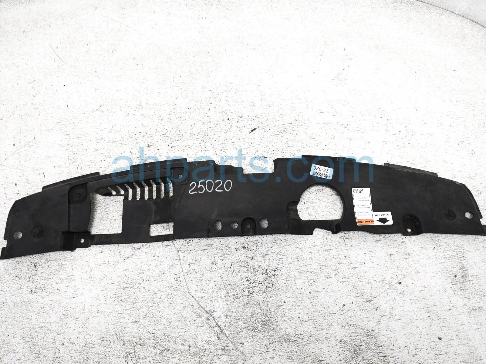 $15 Honda UPPER GRILLE ENGINE SIGHT SHIELD $15 Honda UPPER GRILLE ENGINE SIGHT SHIELD