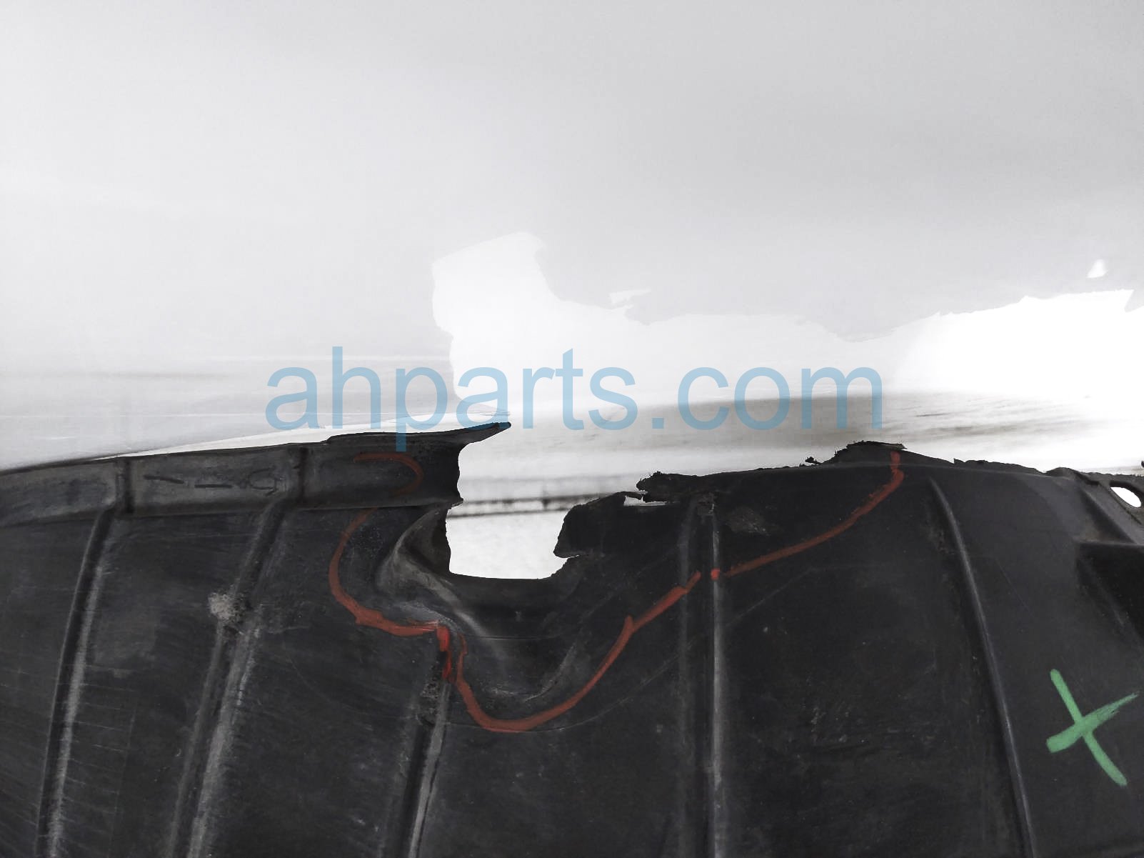 Front Left Inner Fender Liner Splash Guard For 2019-2024 Nissan Altima (Driver Side, NI1248165 / 638416CA1A)