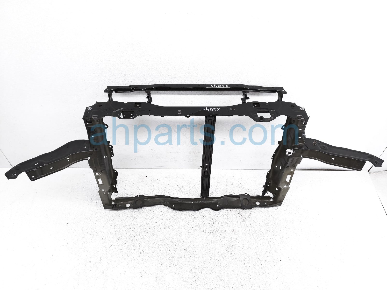 Sold 2025 Honda Pilot Radiator Core Support* 60400-T90-A00ZZ,