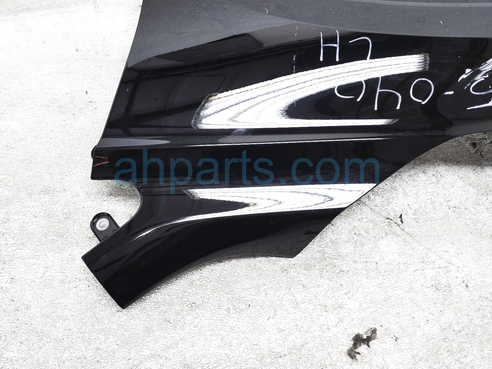 Sold 2025 Honda Pilot Front Driver Fender - Black 60260-T90-A00ZZ