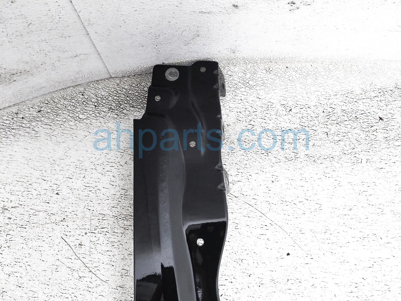 Sold 2025 Honda Pilot Front Driver Fender - Black 60260-T90-A00ZZ