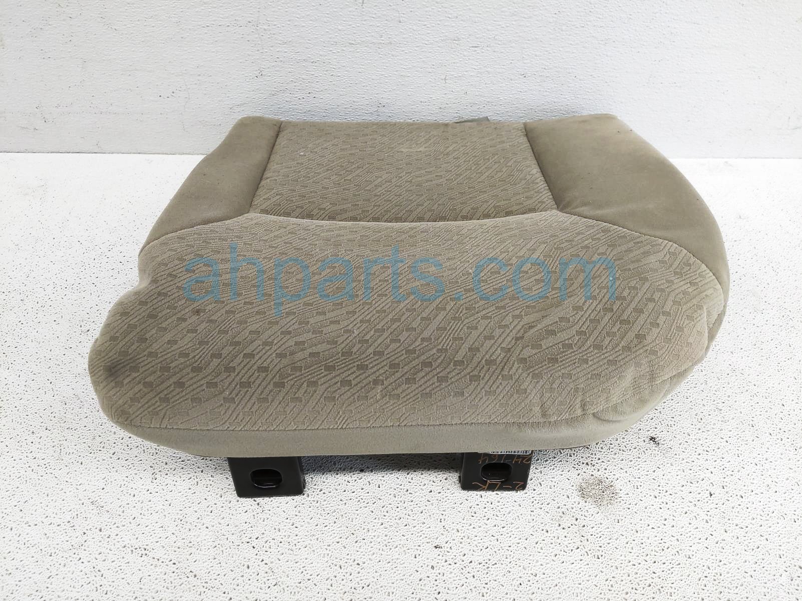 $100 Toyota REAR LH LOWER CUSHION - BEIGE CC* $100 Toyota REAR LH LOWER CUSHION - BEIGE CC*