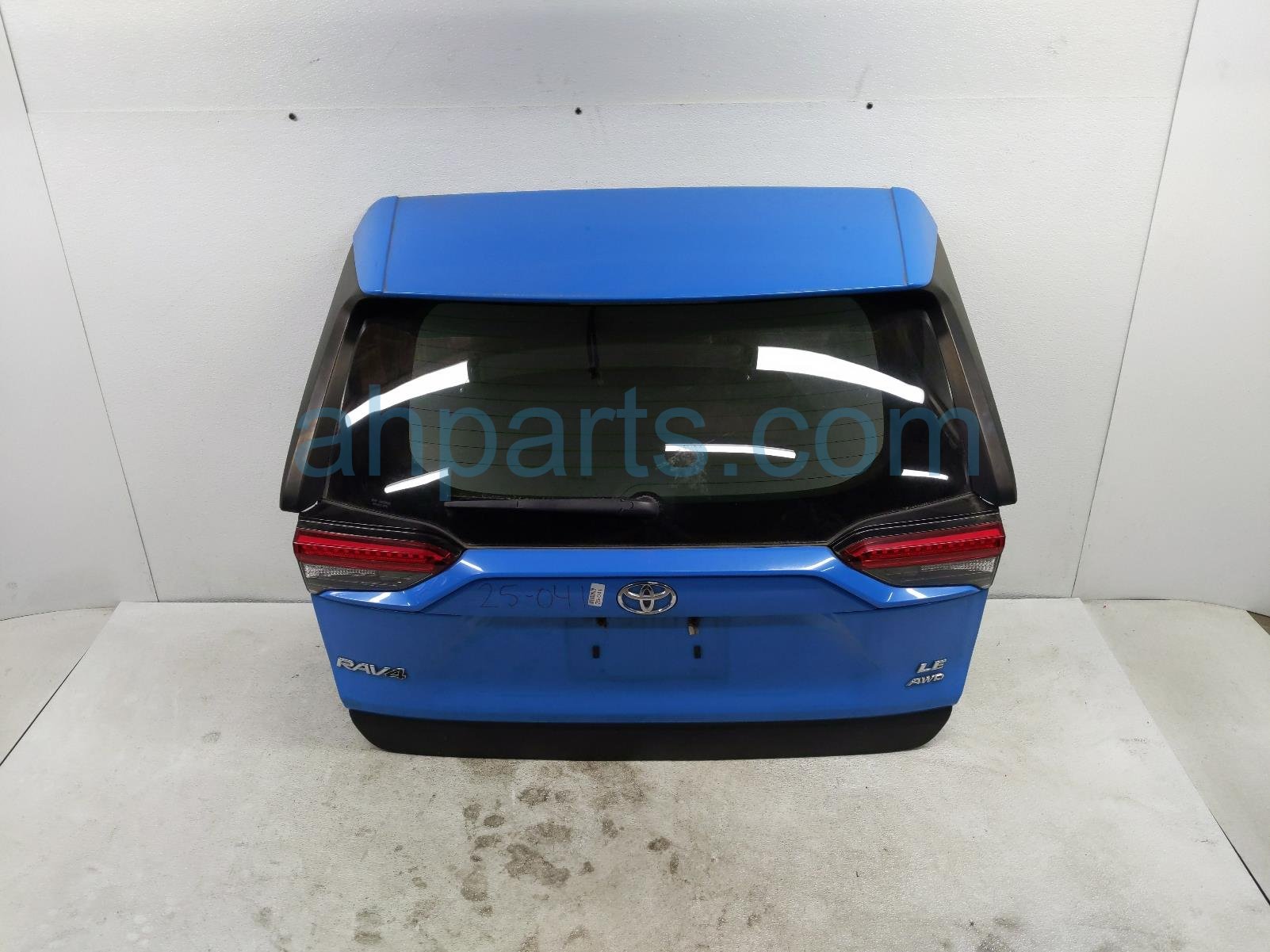$1500 Toyota LIFT GATE / TAIL GATE - BLUE $1500 Toyota LIFT GATE / TAIL GATE - BLUE