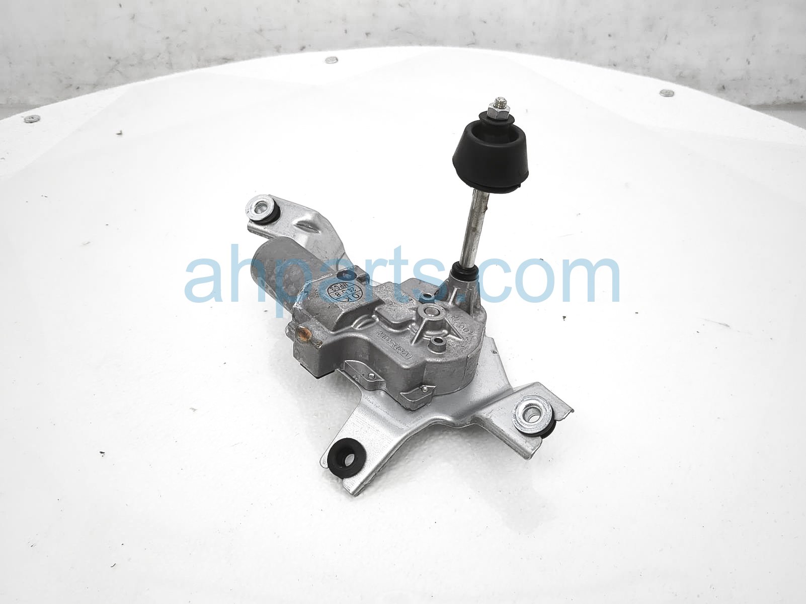 $49 Honda REAR WINDSHIELD WIPER MOTOR $49 Honda REAR WINDSHIELD WIPER MOTOR