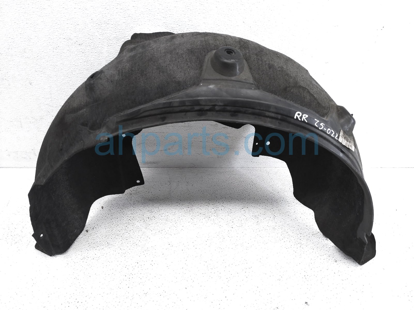 $75 BMW RR/RH INNER FENDER LINER $75 BMW RR/RH INNER FENDER LINER