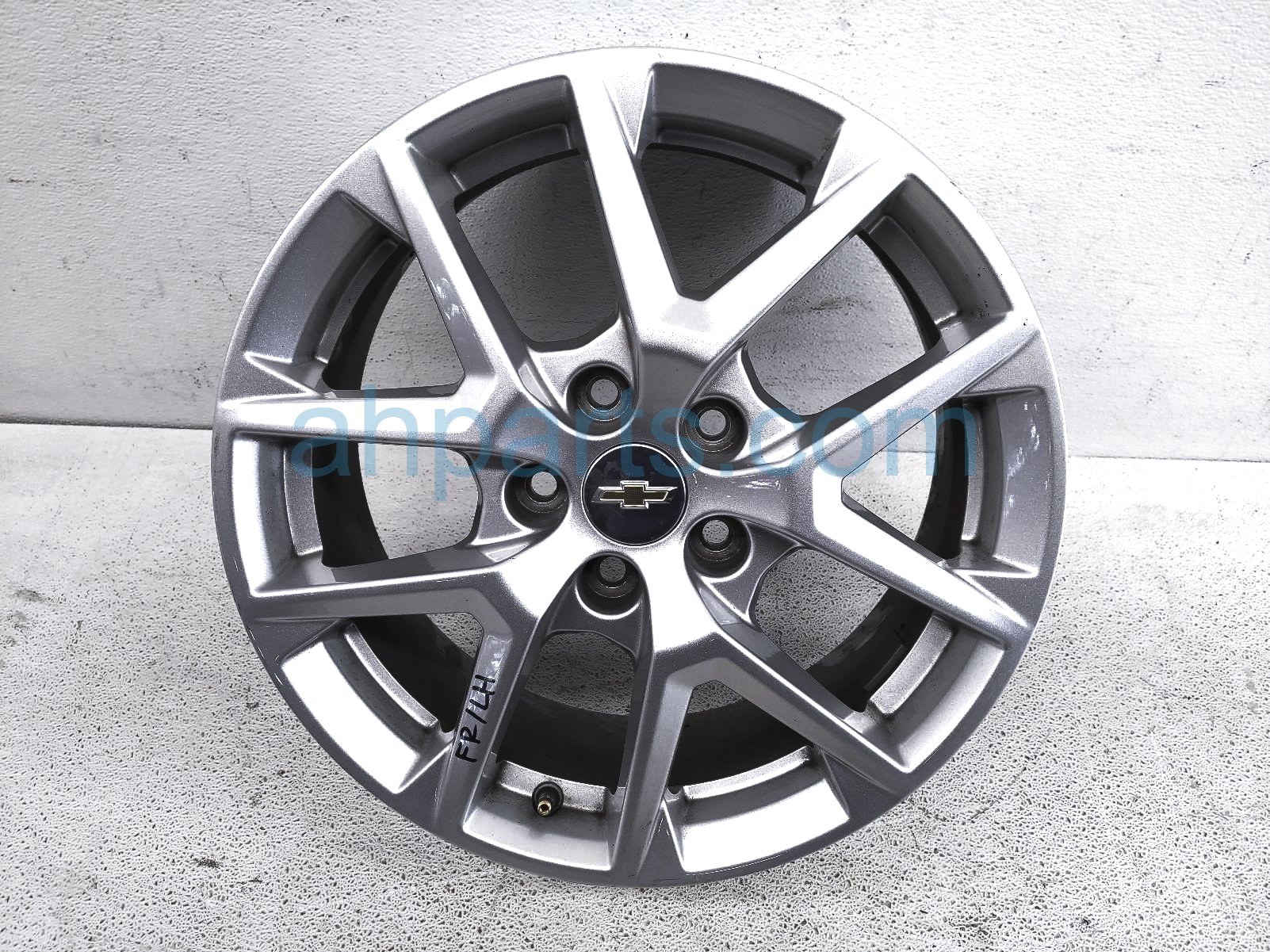 $299 Chevy FR/LH WHEEL / RIM $299 Chevy FR/LH WHEEL / RIM
