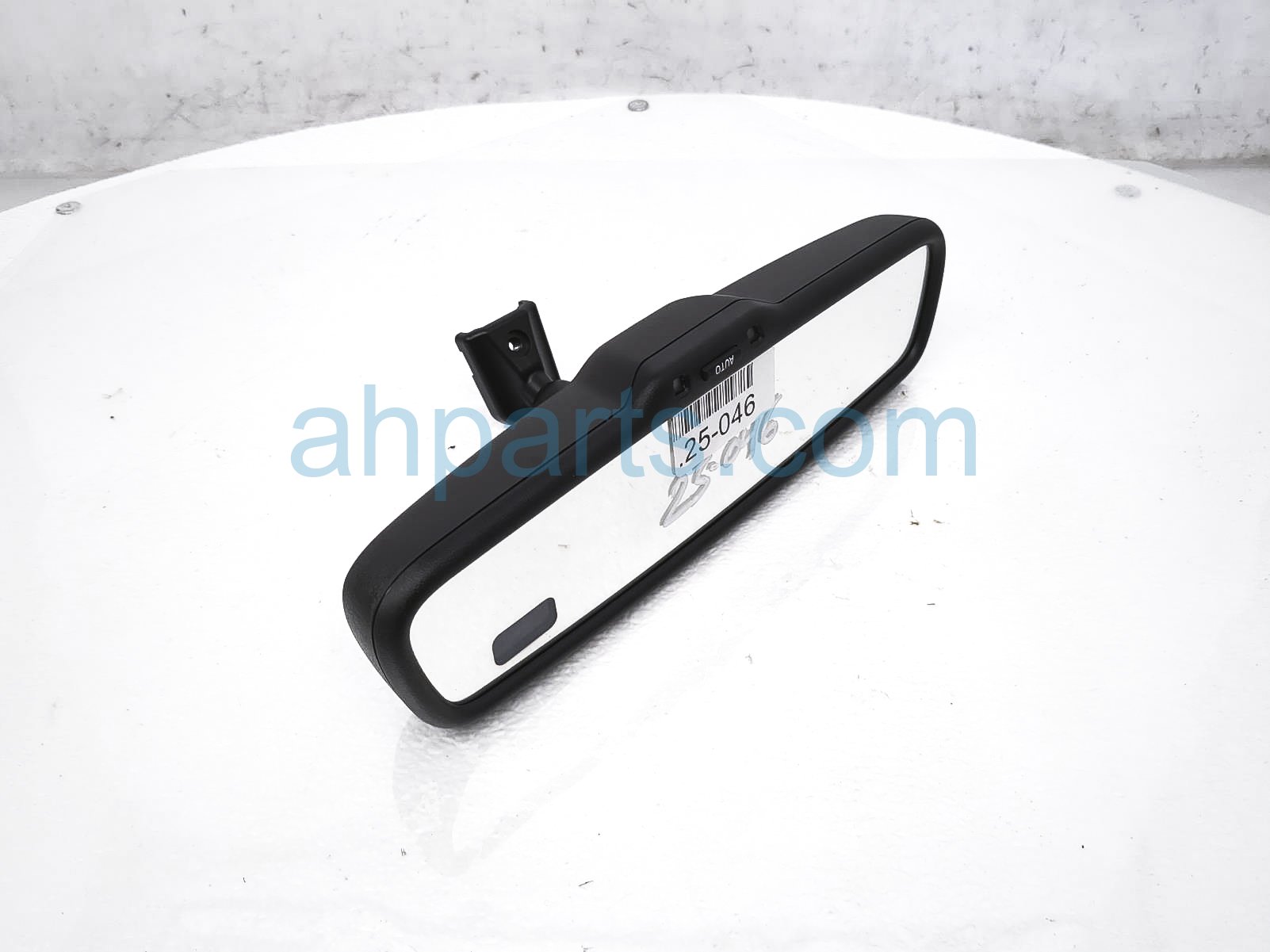 $115 Toyota INSIDE / INTERIOR REAR VIEW MIRROR $115 Toyota INSIDE / INTERIOR REAR VIEW MIRROR