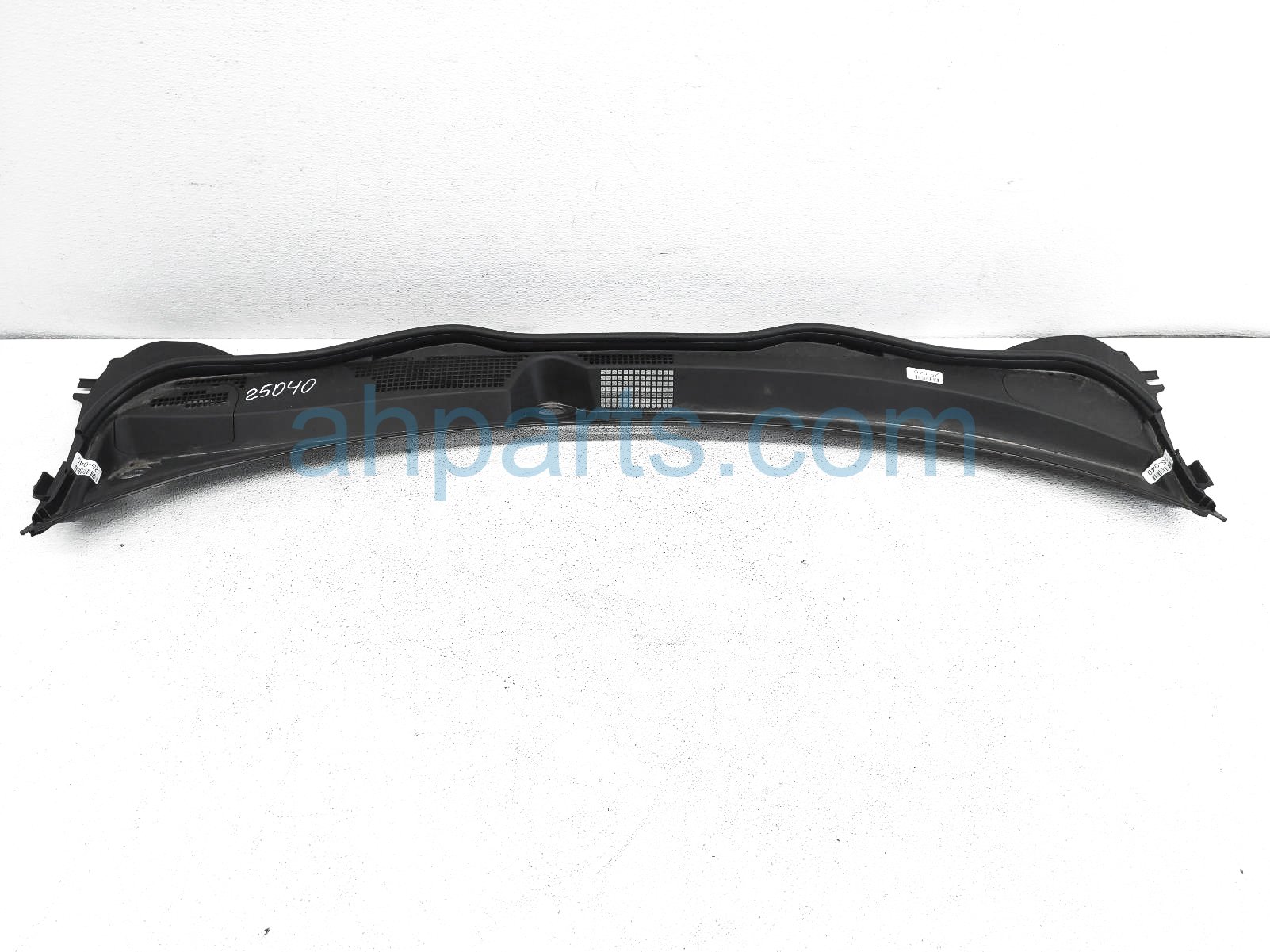 $150 Honda WINDSHIELD COWL VENT PANEL $150 Honda WINDSHIELD COWL VENT PANEL