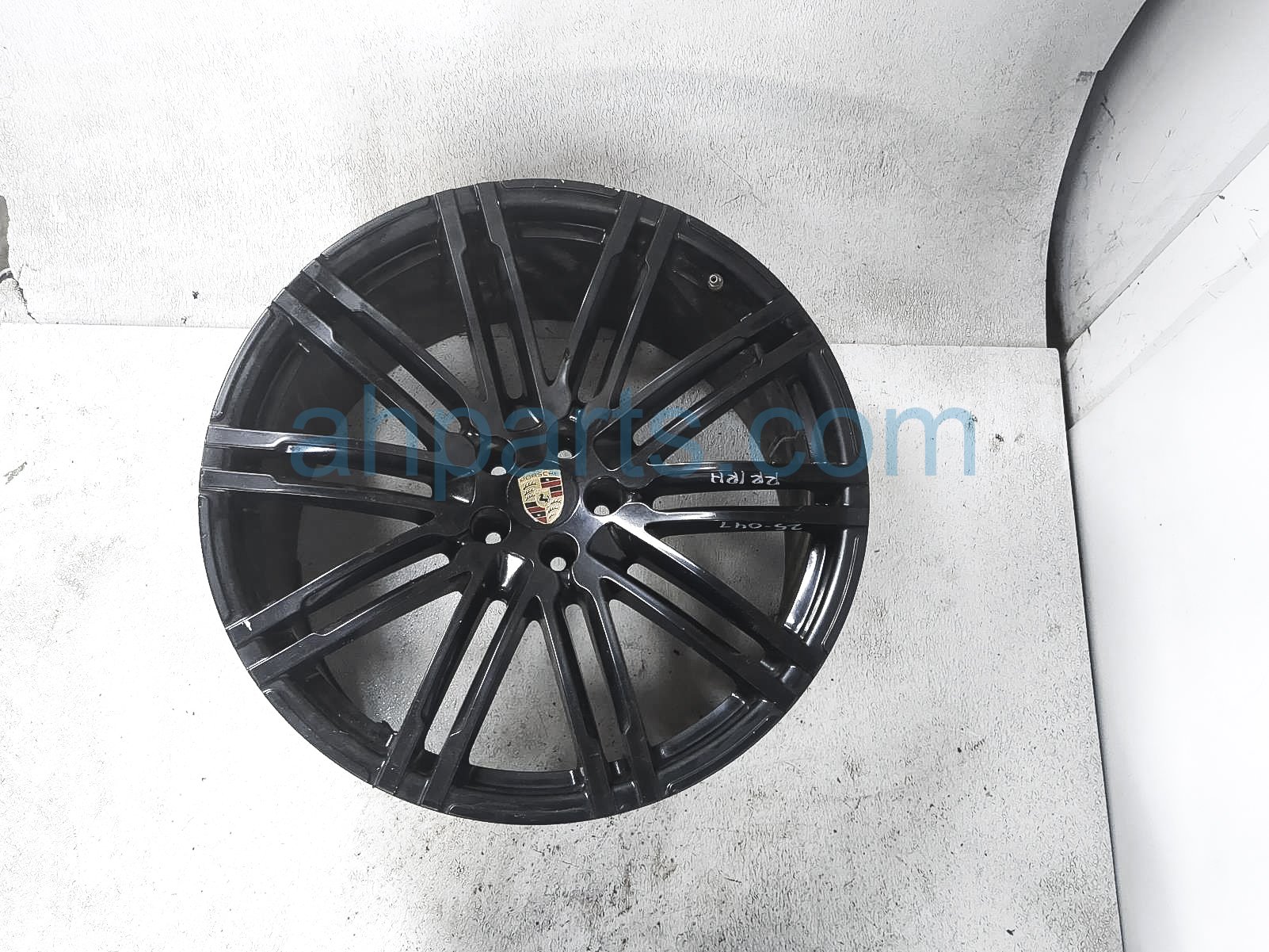 $399 Porsche RR/RH WHEEL / RIM - PAINTED BLACK* $399 Porsche RR/RH WHEEL / RIM - PAINTED BLACK*