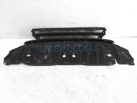 $25 Honda FRONT BUMPER LOWER CENTER GRILLE** $25 Honda FRONT BUMPER LOWER CENTER GRILLE**