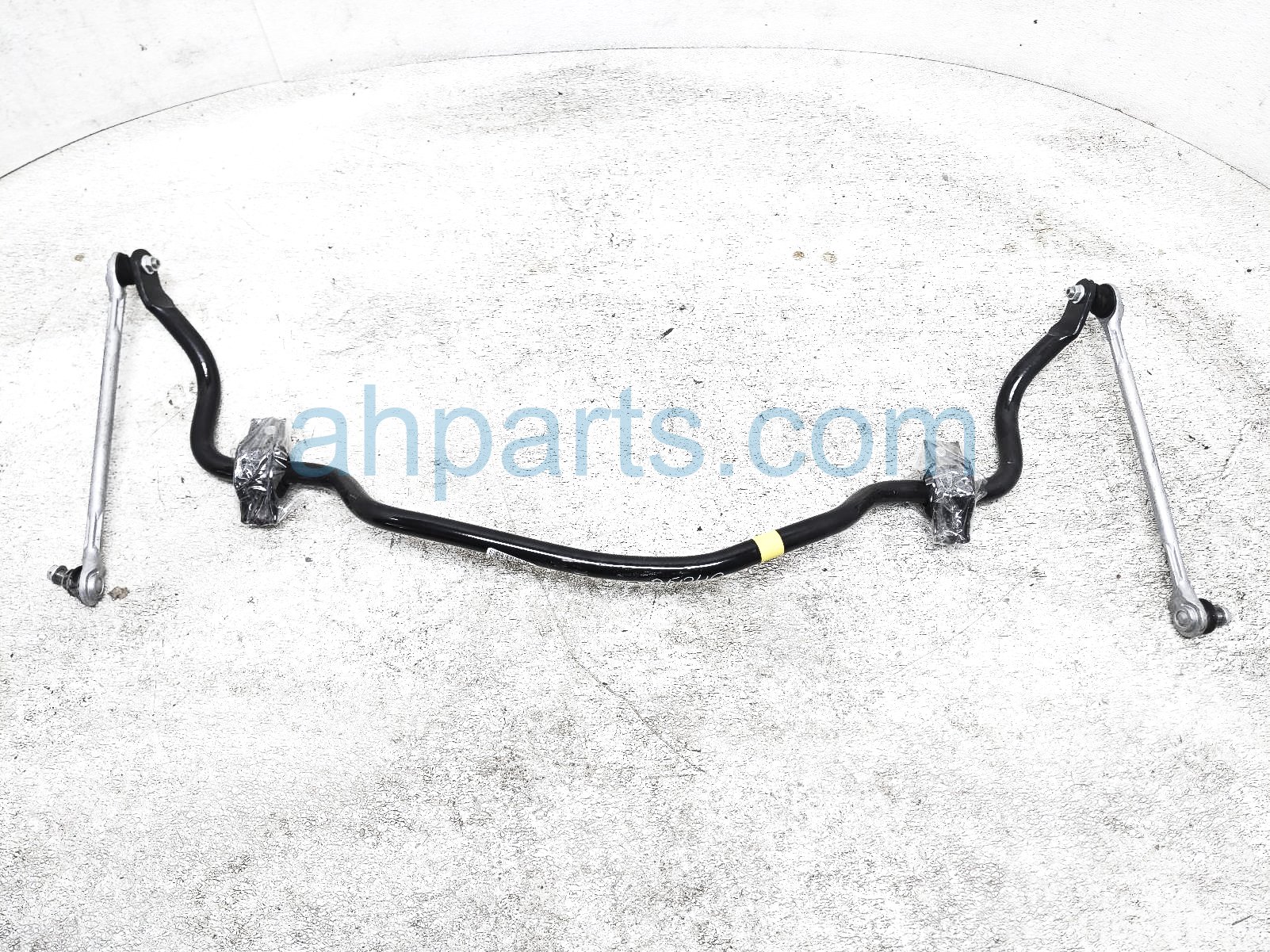 $125 Honda FRONT STABILIZER / SWAY BAR W/LINKS $125 Honda FRONT STABILIZER / SWAY BAR W/LINKS
