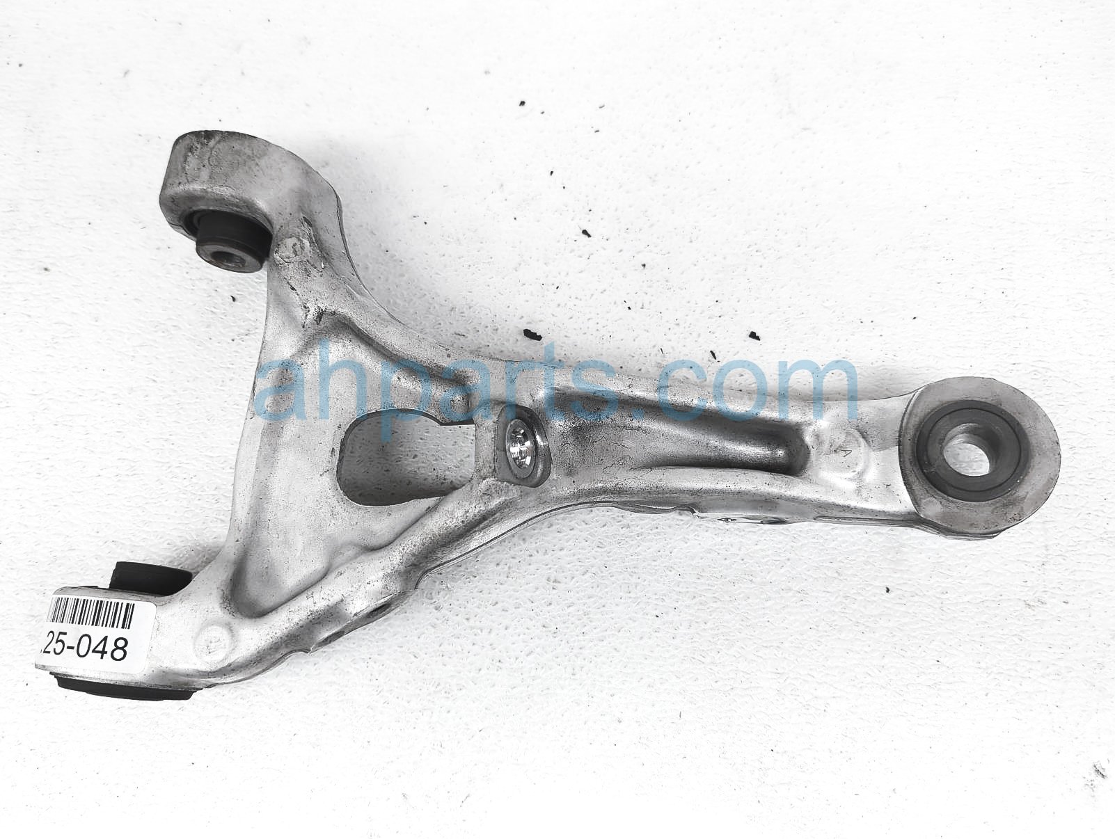 $100 Acura RR/RH UPPER CONTROL ARM $100 Acura RR/RH UPPER CONTROL ARM