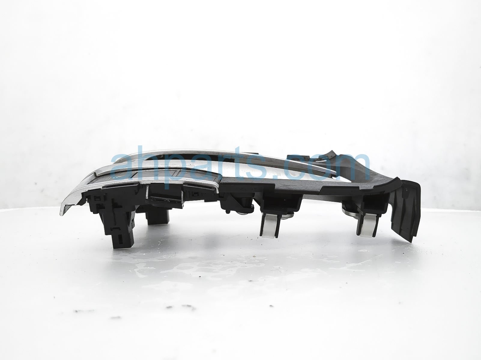 Sold 2019 Honda Civic Console Shifter Bezel Trim - Blk * 77296-TBA