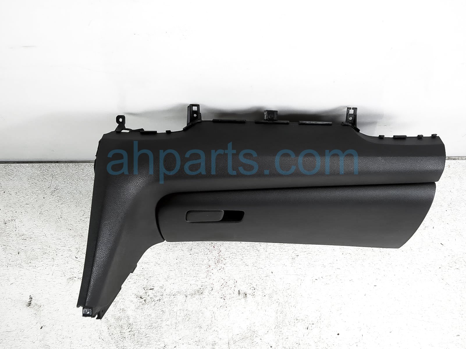 $100 Hyundai GLOVE COMPARTMENT BOX - BLACK $100 Hyundai GLOVE COMPARTMENT BOX - BLACK