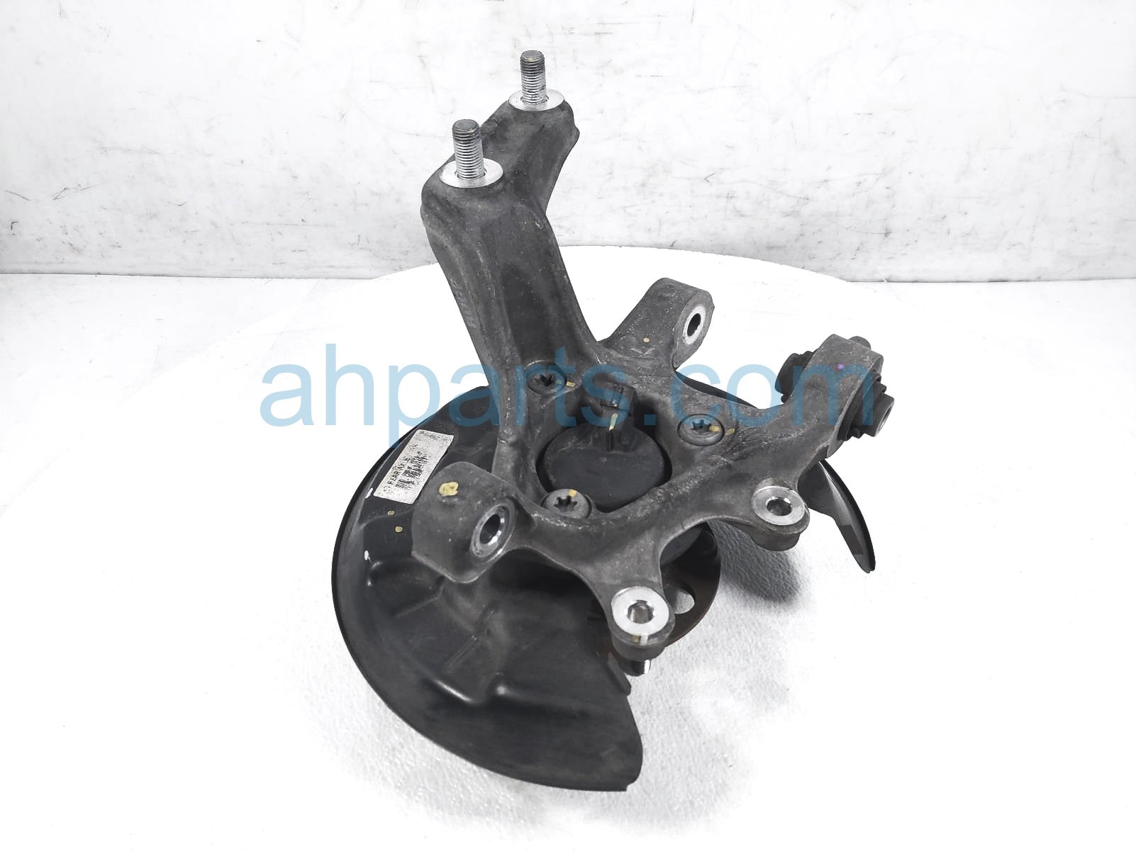 $149 Hyundai RR/LH SPINDLE KNUCKLE HUB $149 Hyundai RR/LH SPINDLE KNUCKLE HUB