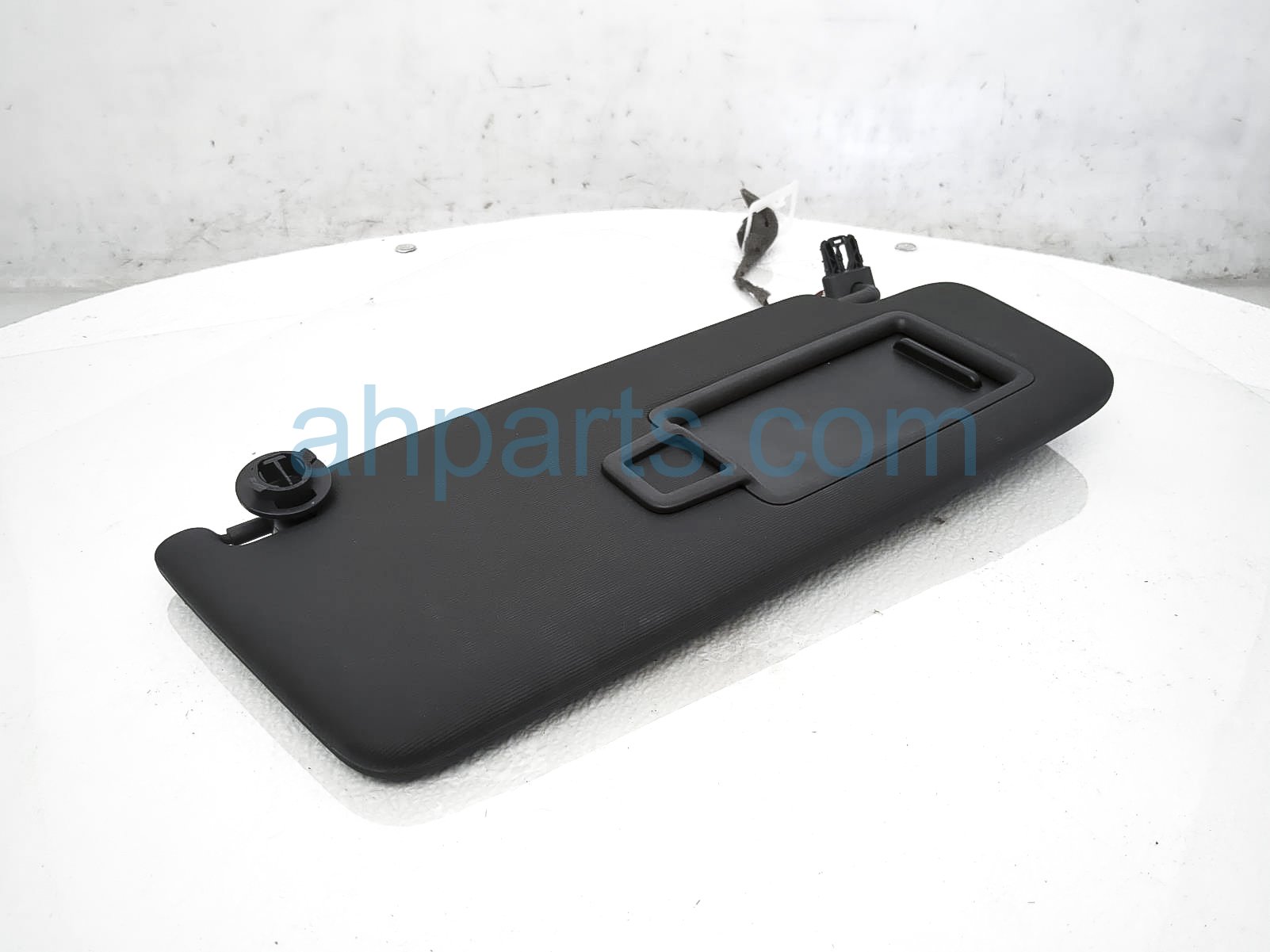 $90 Volkswagen RH SUN VISOR - BLACK $90 Volkswagen RH SUN VISOR - BLACK