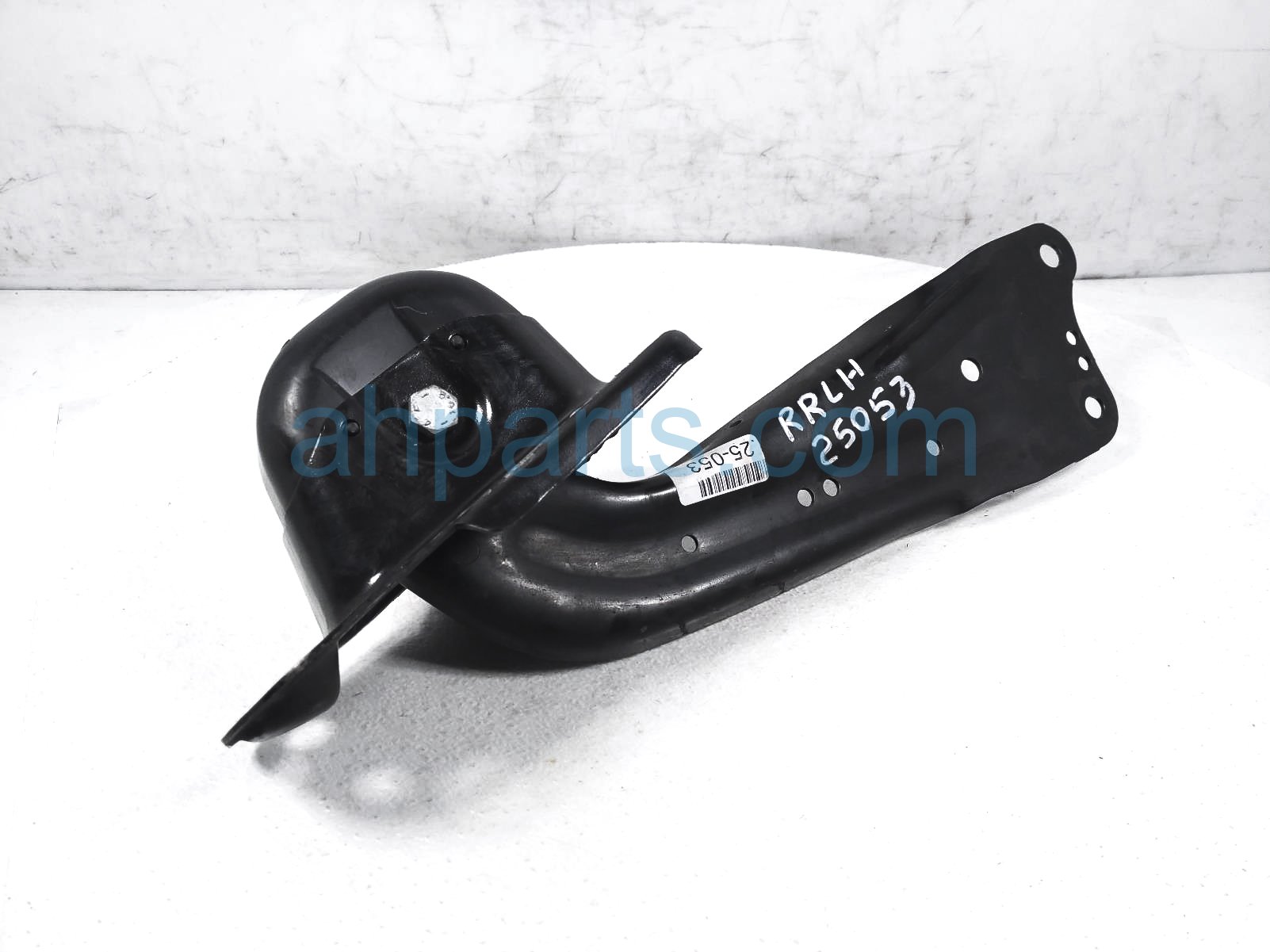 $65 Volkswagen RR/LH TRAILING CONTROL ARM $65 Volkswagen RR/LH TRAILING CONTROL ARM