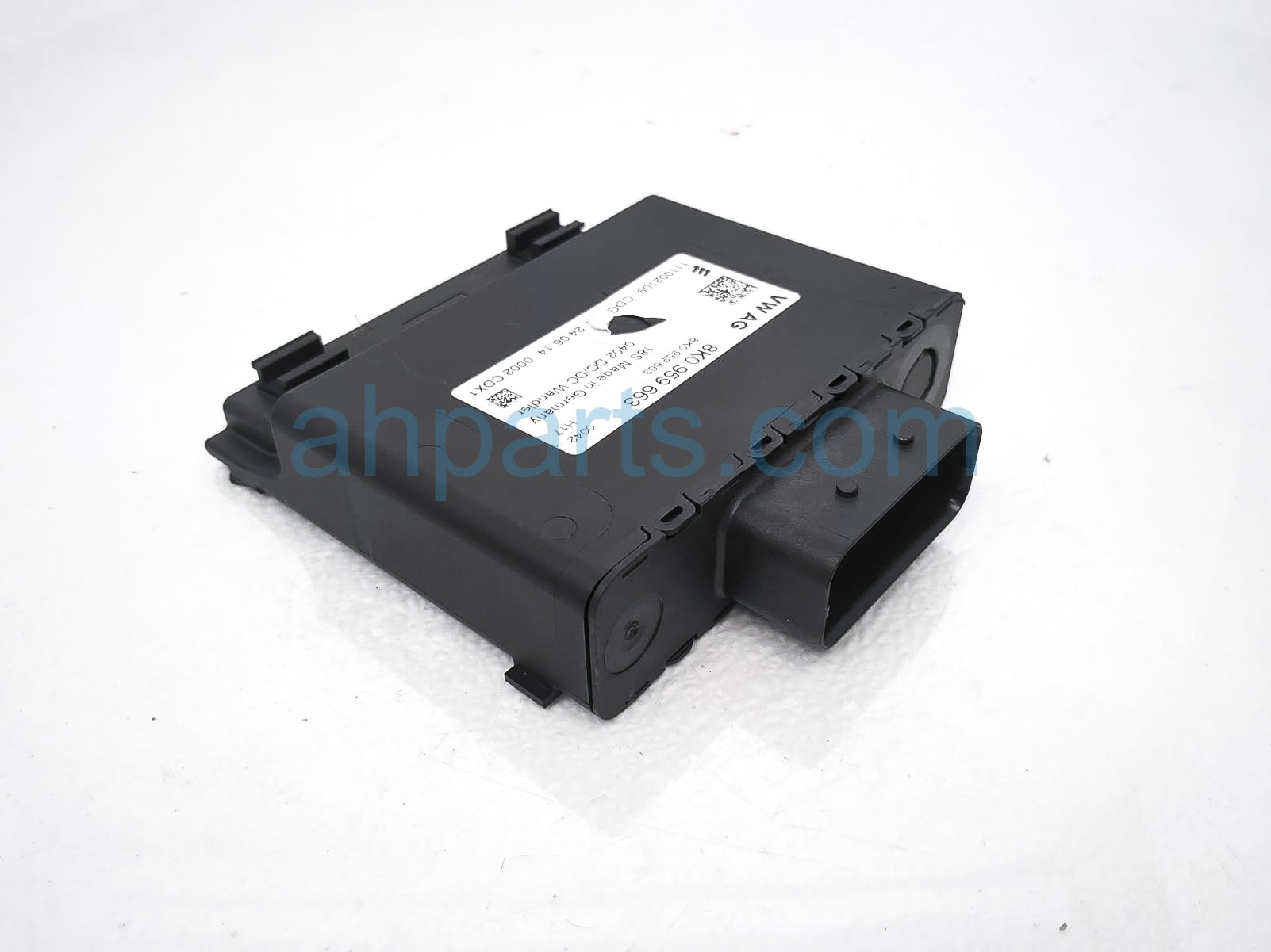 $125 Porsche VOLTAGE STABILIZER CONTROL UNIT $125 Porsche VOLTAGE STABILIZER CONTROL UNIT