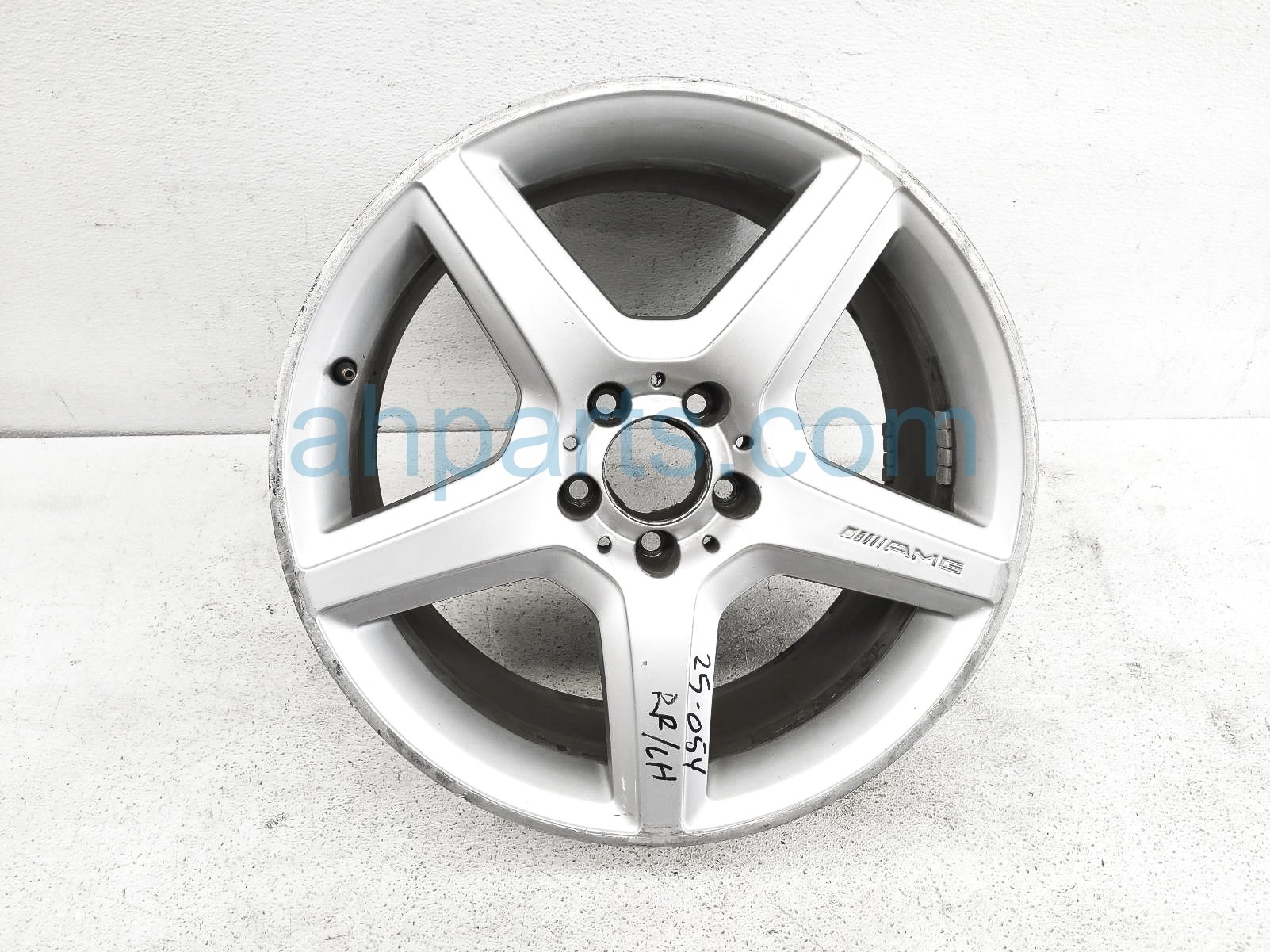 $299 Mercedes RR/LH WHEEL / RIM $299 Mercedes RR/LH WHEEL / RIM