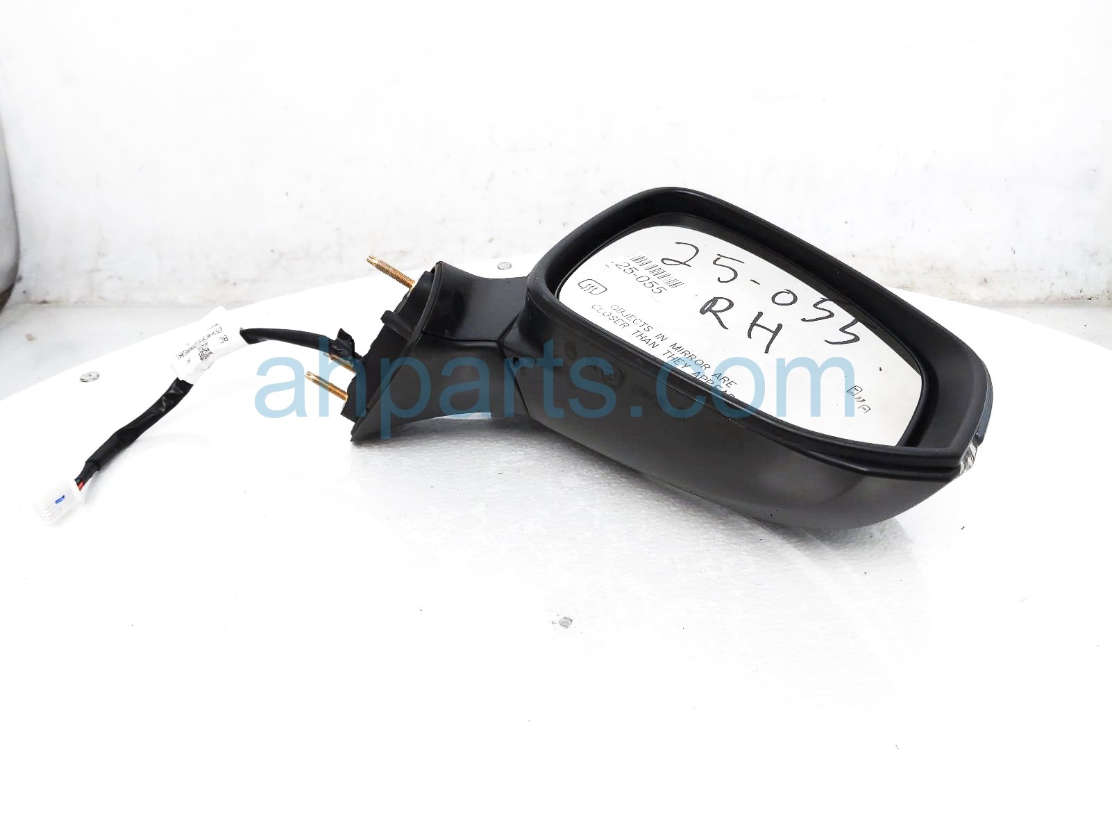 $225 Toyota RH SIDE VIEW MIRROR - GREY $225 Toyota RH SIDE VIEW MIRROR - GREY