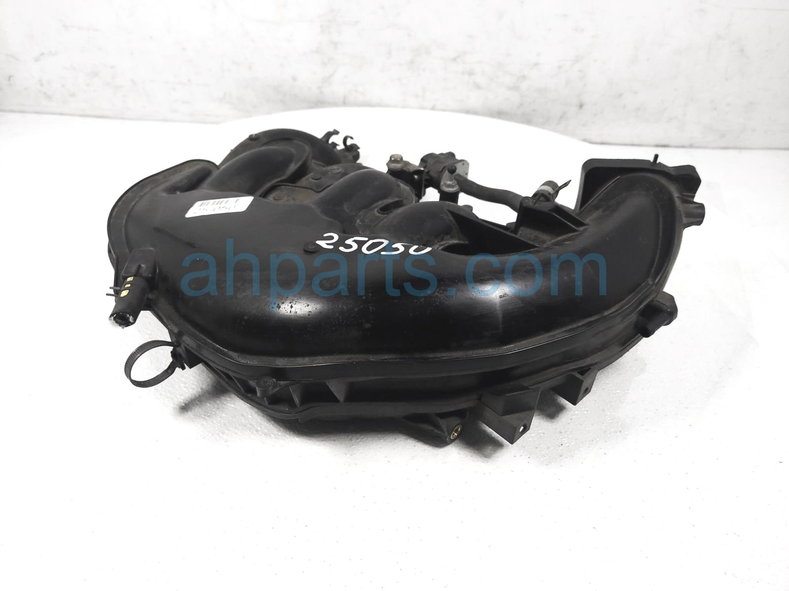 $199 Lexus INTAKE MANIFOLD $199 Lexus INTAKE MANIFOLD