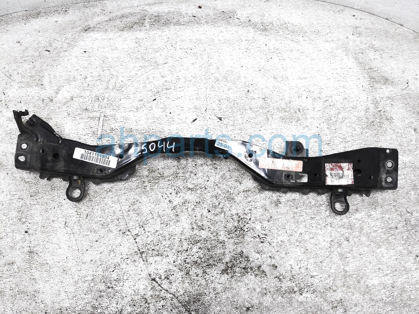 $95 Honda FRONT SUPPORT UPPER RETAINER $95 Honda FRONT SUPPORT UPPER RETAINER