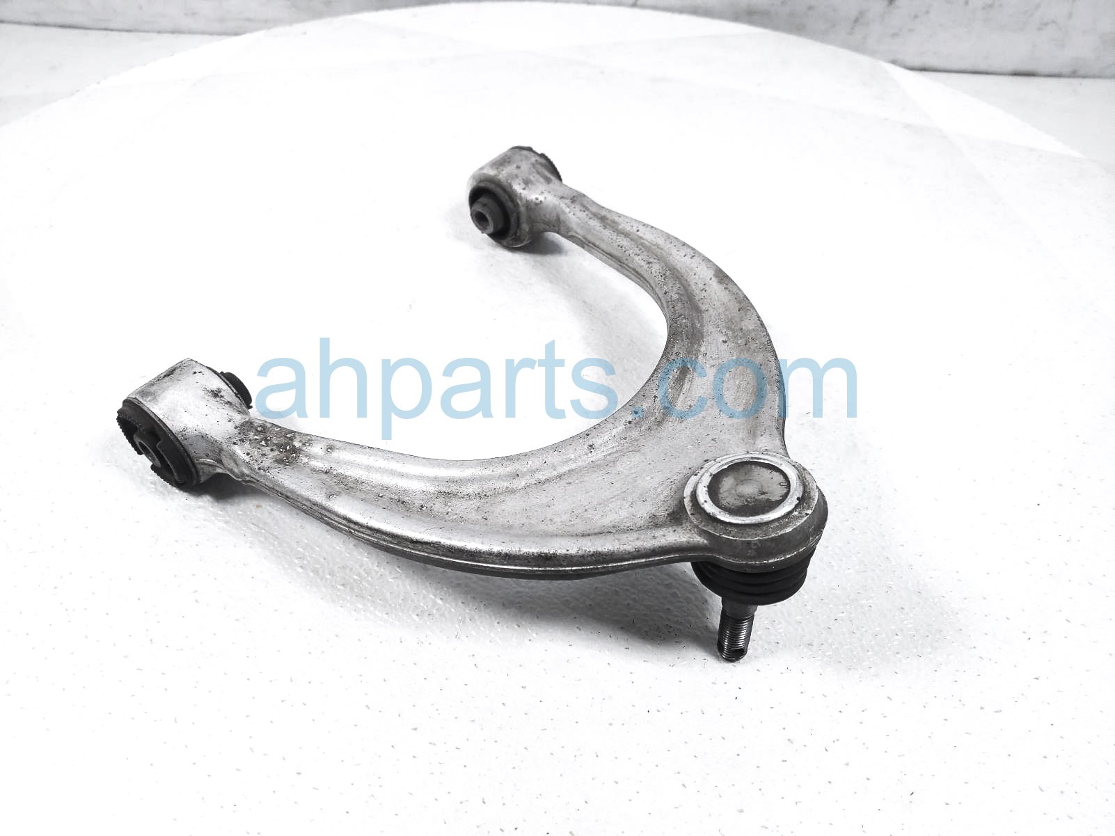 $89 Lexus FR/RH UPPER CONTROL ARM - 3.5L RWD $89 Lexus FR/RH UPPER CONTROL ARM - 3.5L RWD